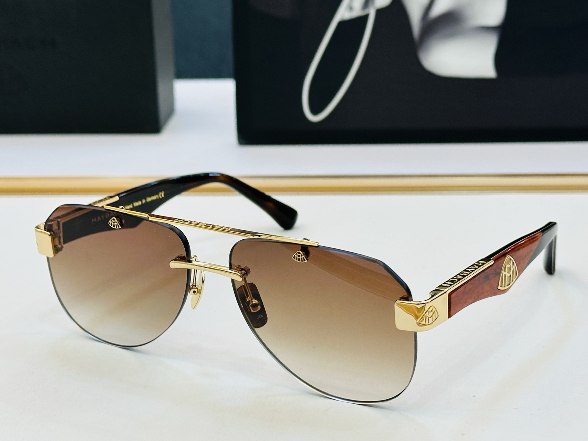 高品质 迈巴赫 🎉🎉做工精美💕💕MAYBAC*H Z25 Size：61口15-145 质感十足 A👍高