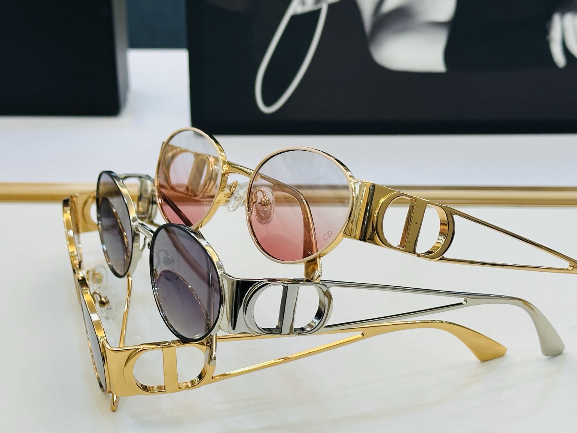 🔻🔻🔻DIO* 迪家 61UCR Size：57口20-138 春夏款墨镜 😎🔆🔥🔥搭配镜腿精致 bm官