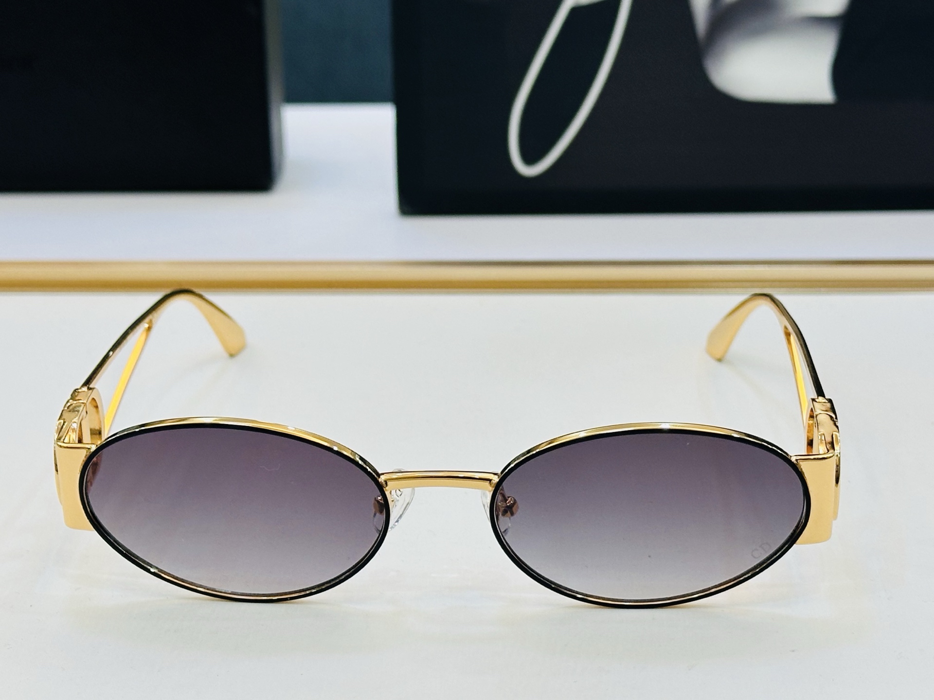 🔻🔻🔻DIO* 迪家 61UCR Size：57口20-138 春夏款墨镜 😎🔆🔥🔥搭配镜腿精致 bm官