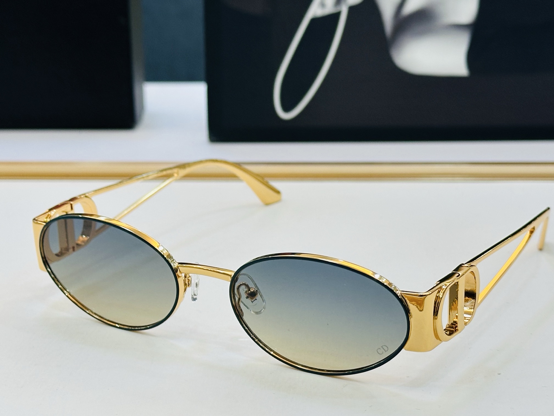 🔻🔻🔻DIO* 迪家 61UCR Size：57口20-138 春夏款墨镜 😎🔆🔥🔥搭配镜腿精致 bm官