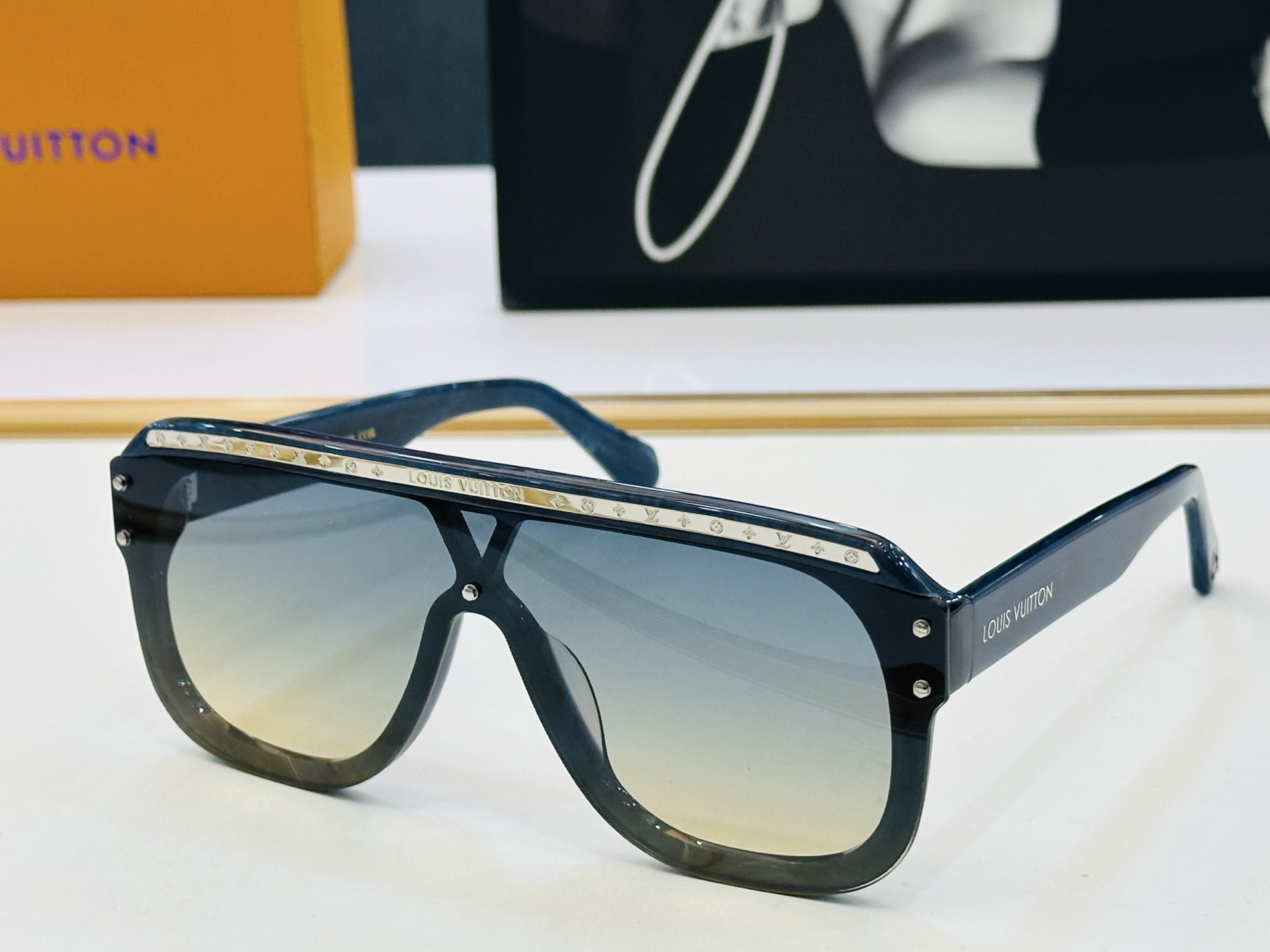 路易家 🎩Z2878U Size：150口0-145 充满活力的 展现独特个性🌟展现大气的你 bm高品质