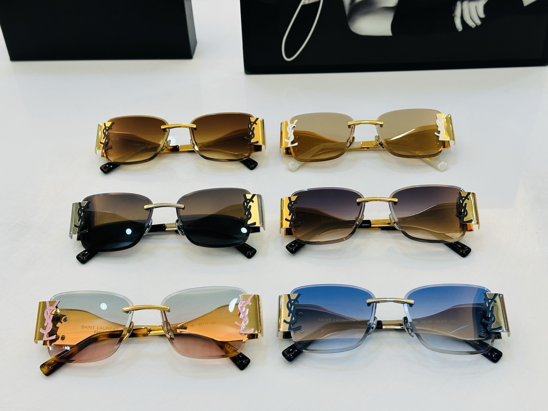 网红爆款 圣罗兰💫SL M1730L 💫Size：57口17-145 板材框设计 K俏皮甜美质感超好