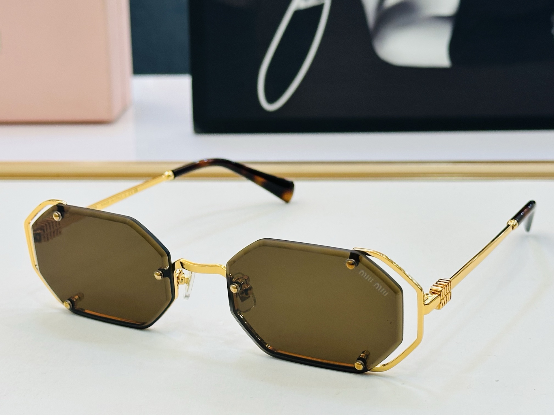 谬家 MU172AV Size：55口20-142 女士太阳眼镜 [玫瑰][玫瑰] 高档 XL时尚墨镜潮