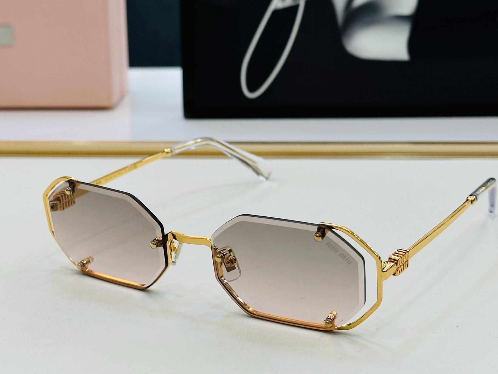 谬家 MU172AV Size：55口20-142 女士太阳眼镜 [玫瑰][玫瑰] 高档 XL时尚墨镜潮