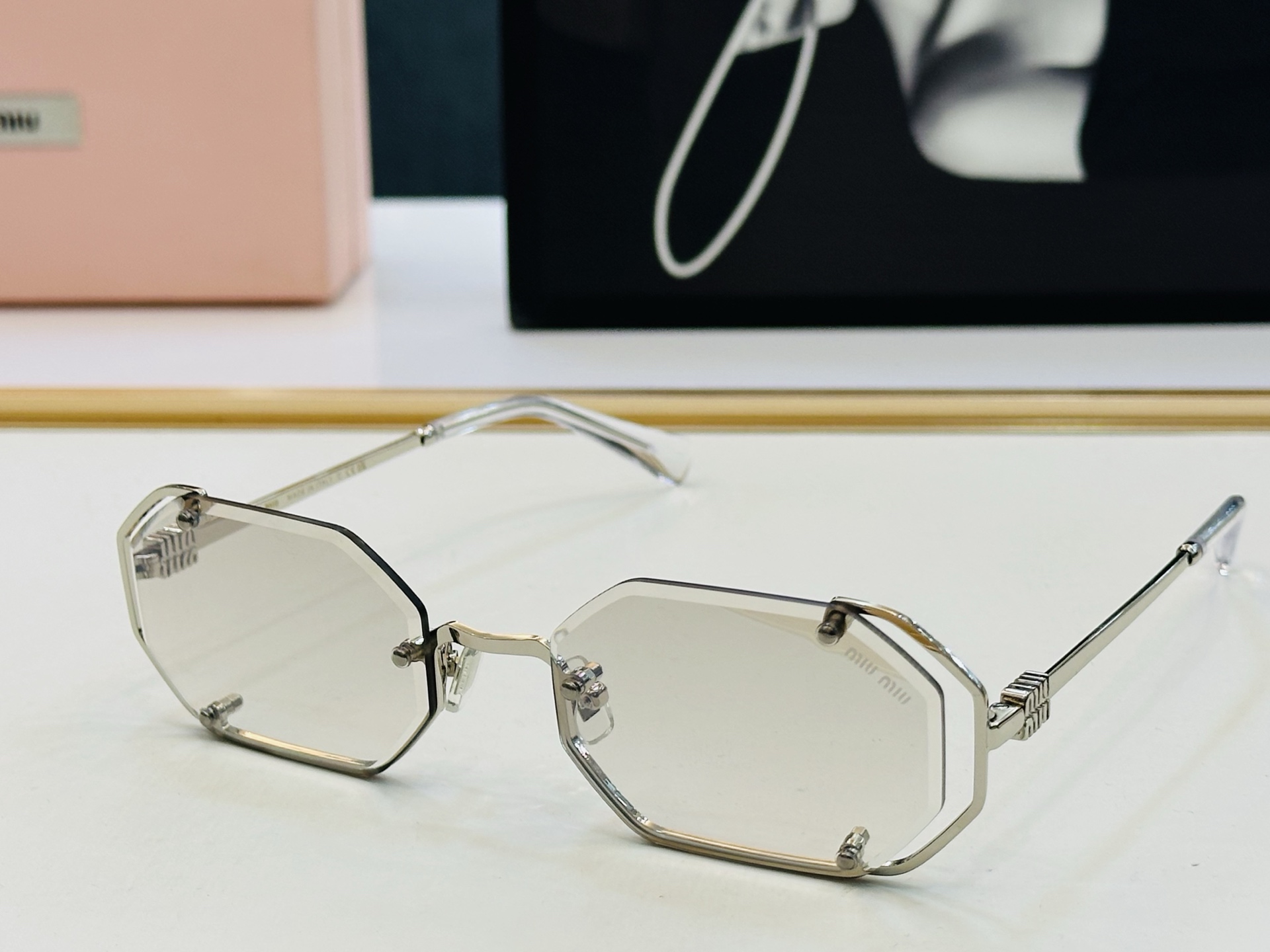 谬家 MU172AV Size：55口20-142 女士太阳眼镜 [玫瑰][玫瑰] 高档 XL时尚墨镜潮