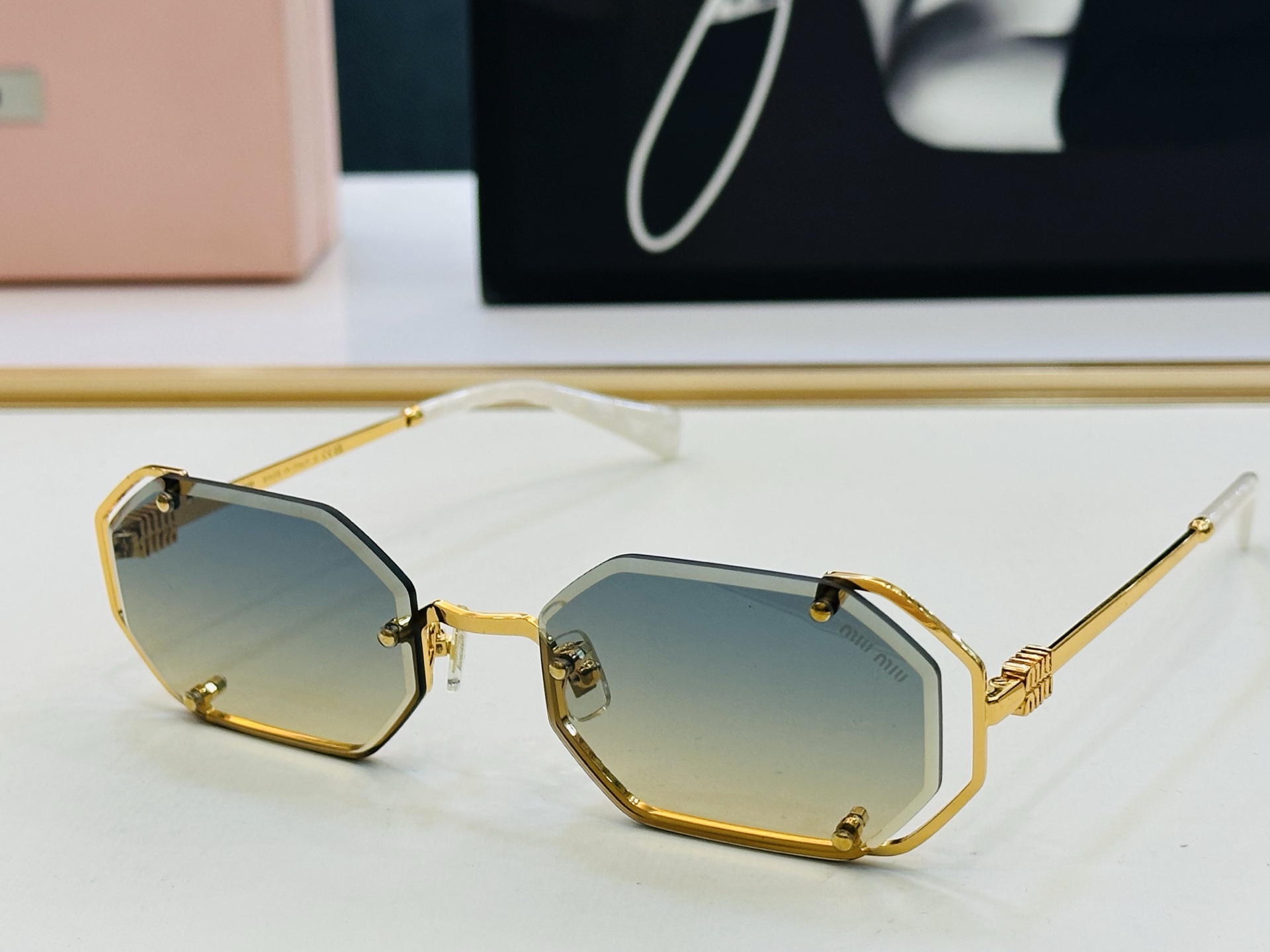 谬家 MU172AV Size：55口20-142 女士太阳眼镜 [玫瑰][玫瑰] 高档 XL时尚墨镜潮