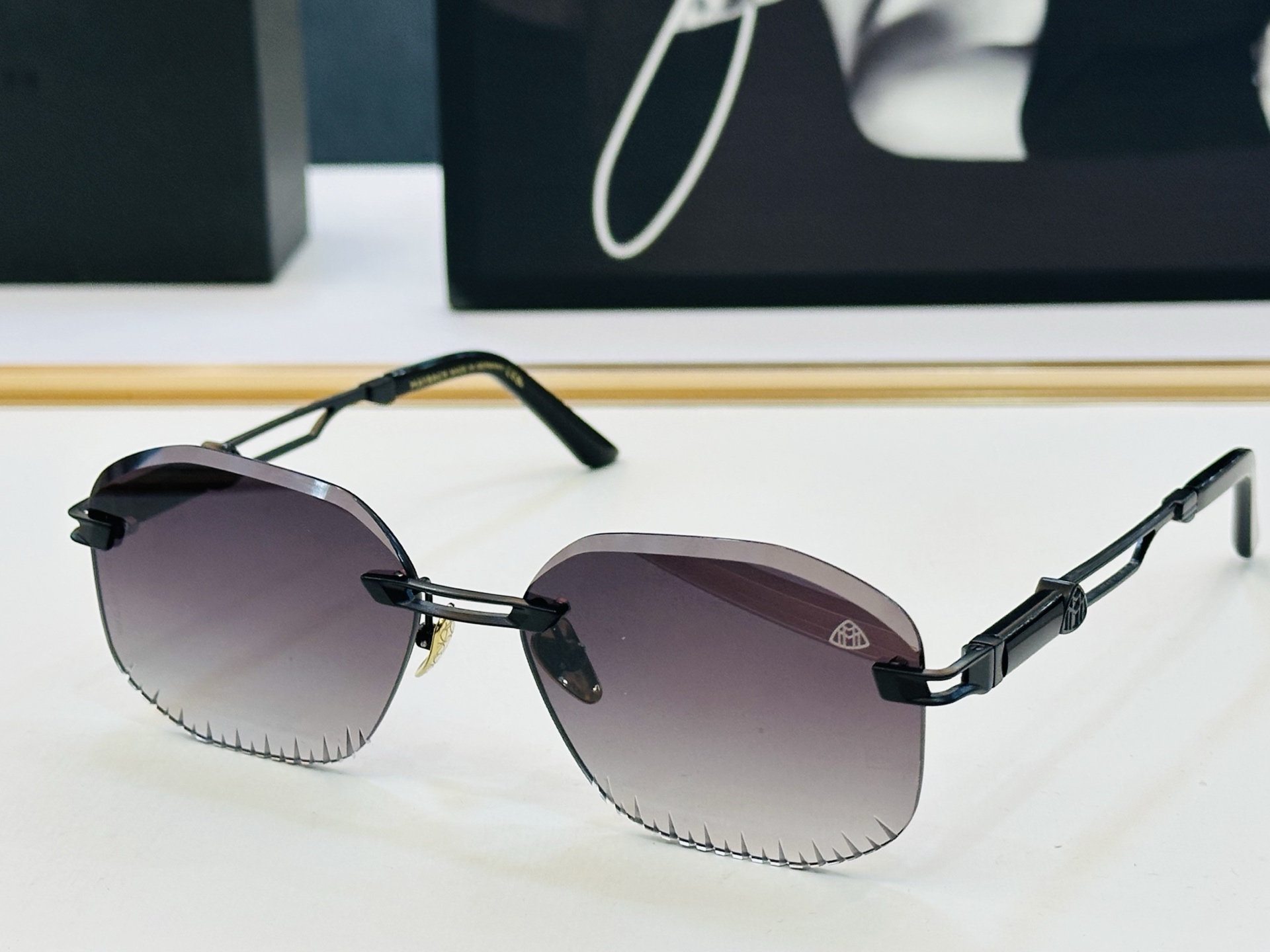 高品质 迈巴赫 🎉🎉做工精美💕💕MAYBAC*H Z076 Size：59口17-143 质感十足 XL