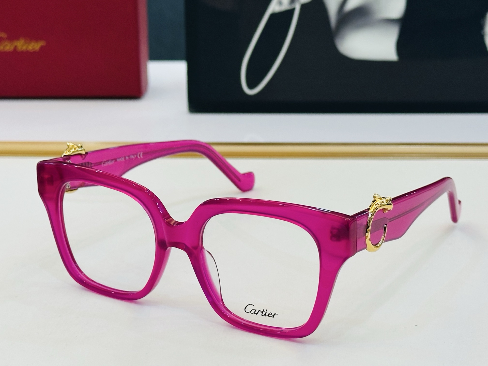 Cartie* 卡家 太阳镜 CT0582 Size：54口19-145 工艺精湛气质十足！Z男女同款 