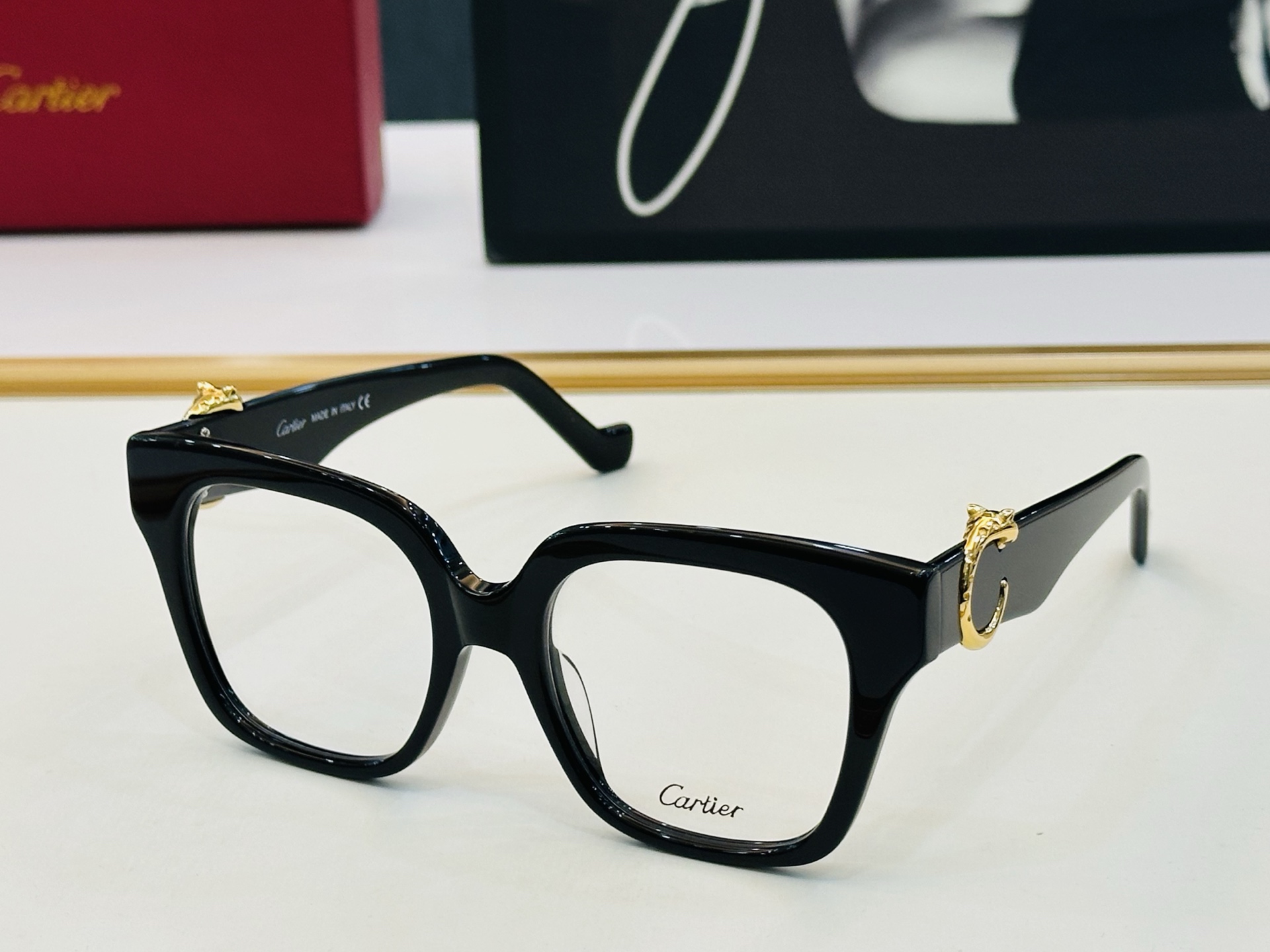 Cartie* 卡家 太阳镜 CT0582 Size：54口19-145 工艺精湛气质十足！Z男女同款 