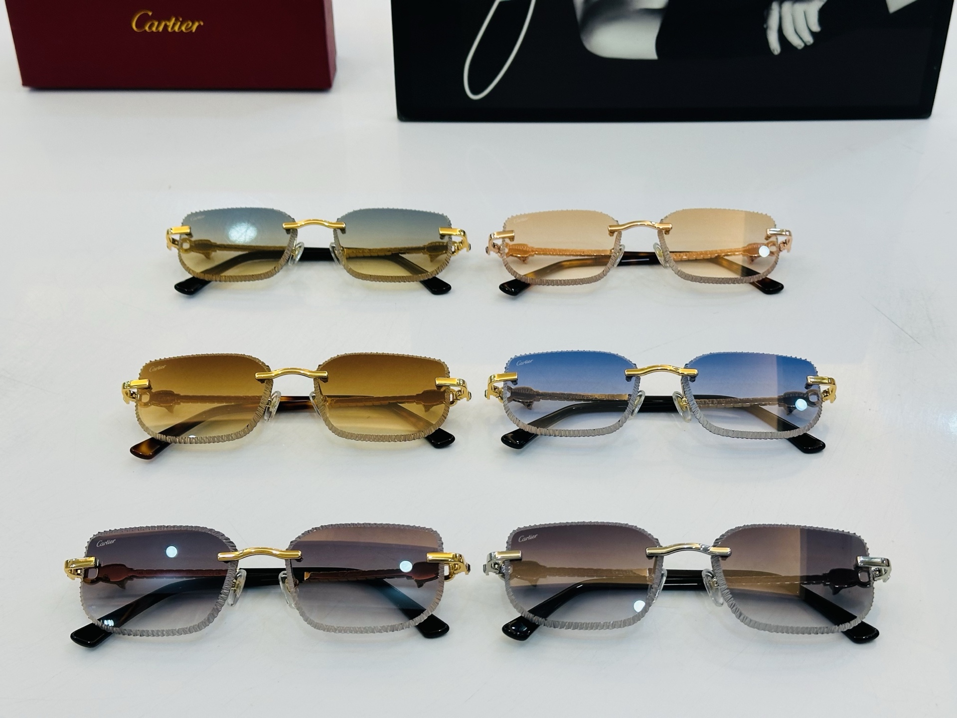 Cartie* 卡家 太阳镜 CT1851 Size：58口17-145 电镀工艺精湛气质十足！D男女同