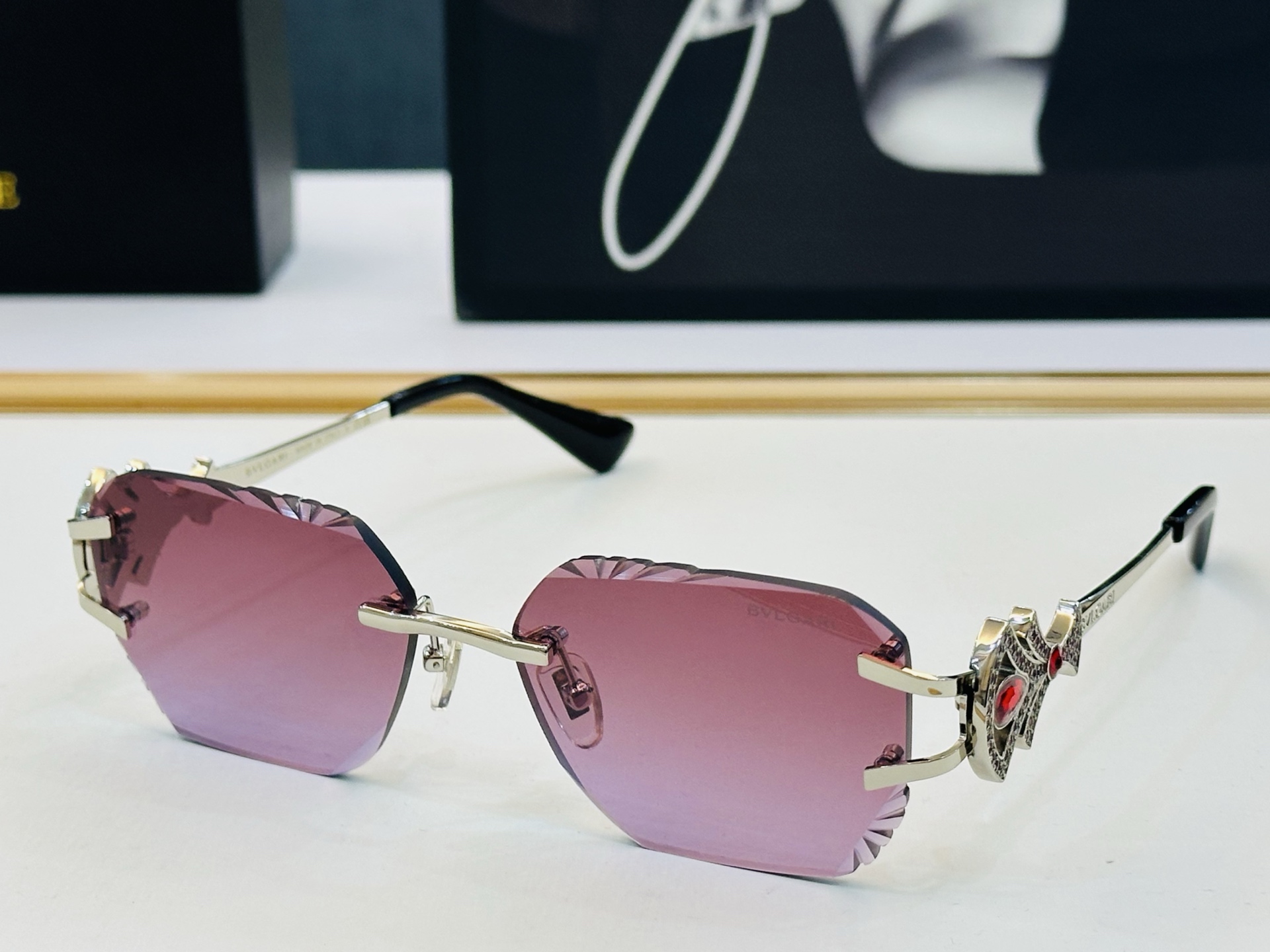 🆕款 官网同售 宝格家 BV1817LV 👍 Size ：56口17-145 绝对要买😎品质非常完美 D