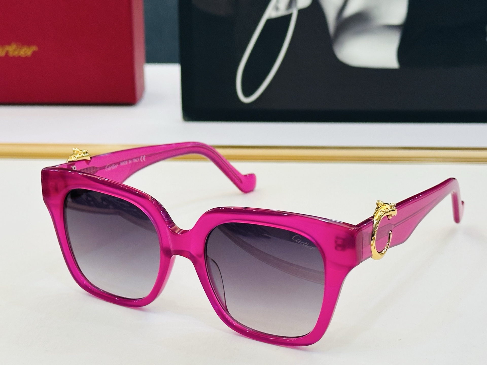 Cartie* 卡家 太阳镜 CT0582 Size：54口19-145 工艺精湛气质十足！Z男女同款