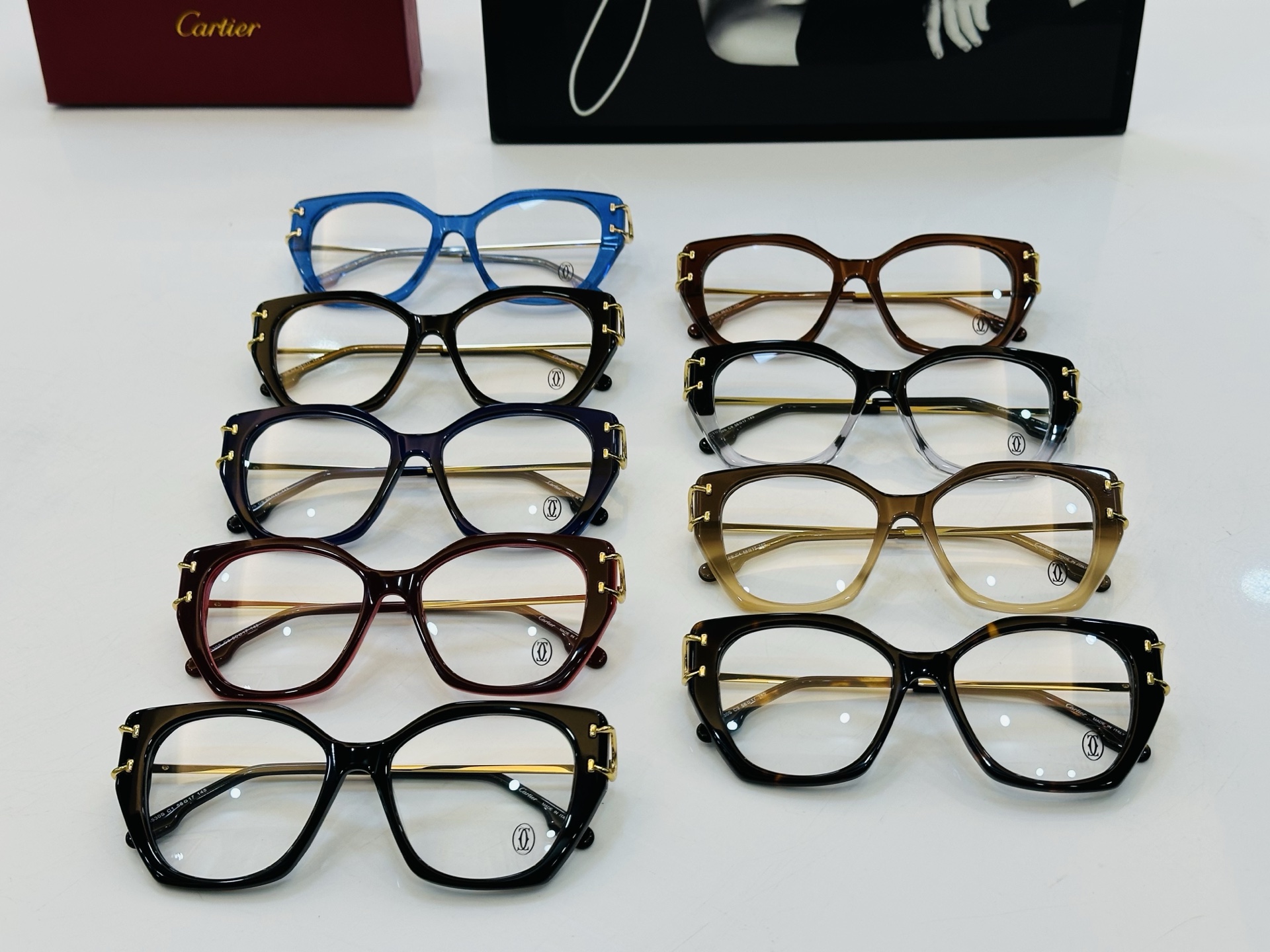 Cartier-卡家 ✨CT0530S Size：56口17-145 不挑脸型 简约大气 时尚休闲 👌👃