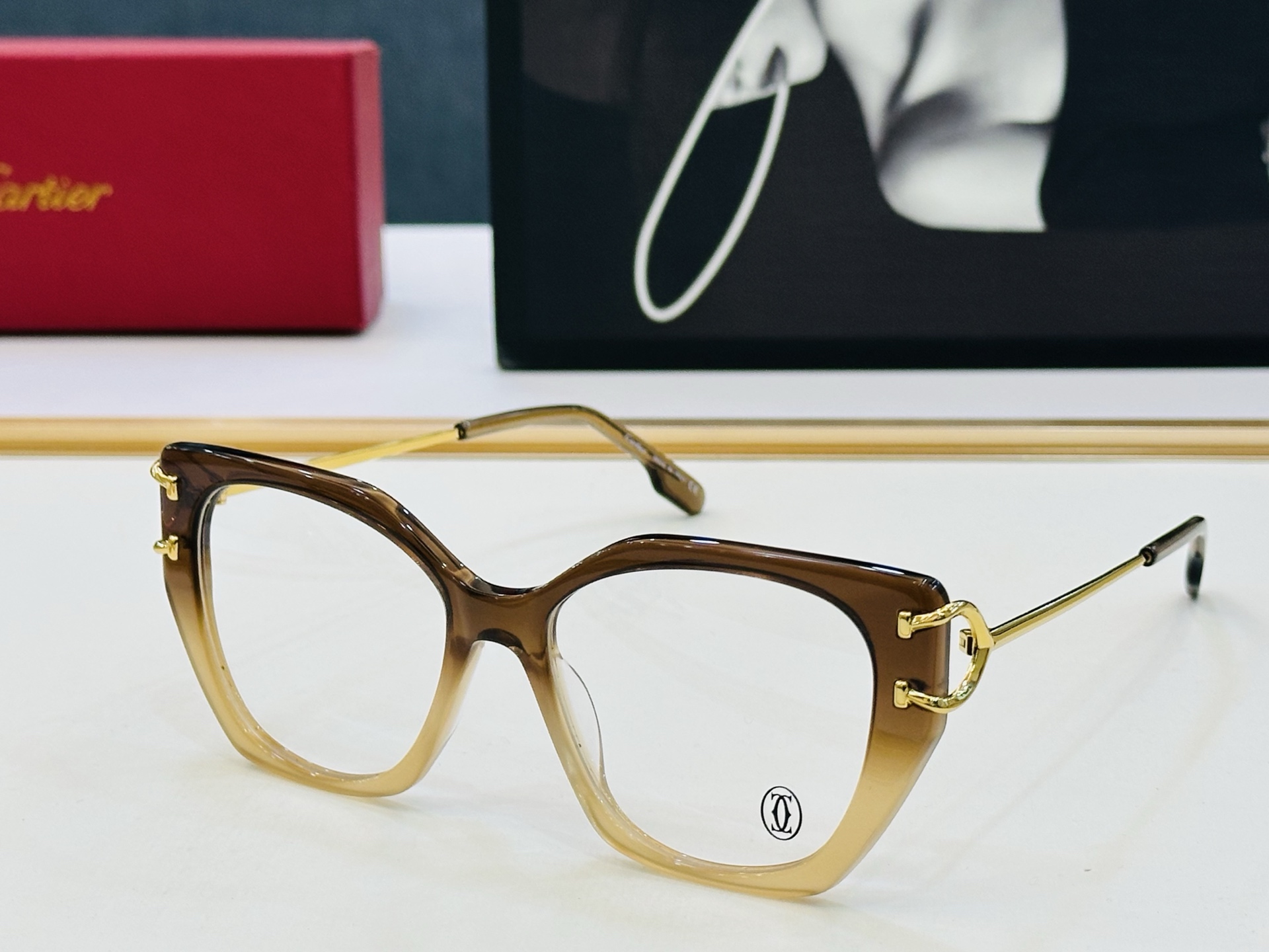 Cartier-卡家 ✨CT0530S Size：56口17-145 不挑脸型 简约大气 时尚休闲 👌👃