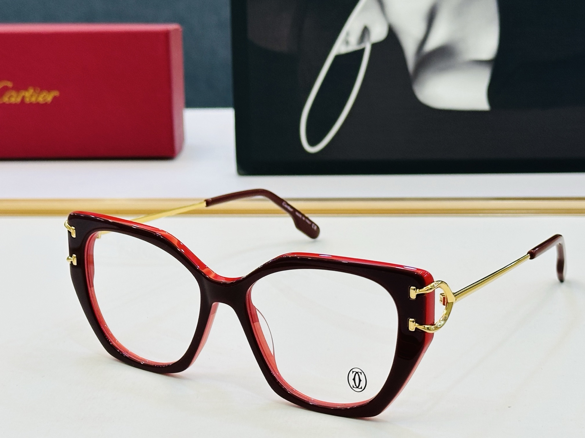 Cartier-卡家 ✨CT0530S Size：56口17-145 不挑脸型 简约大气 时尚休闲 👌👃