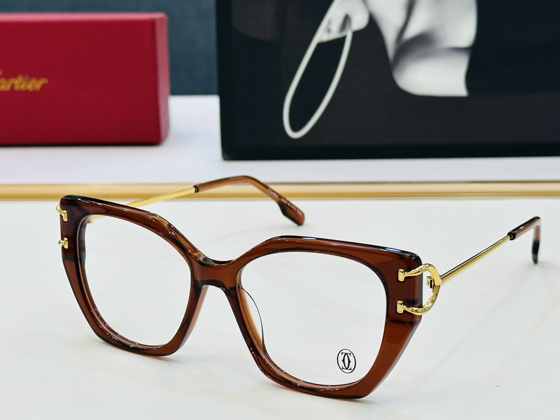 Cartier-卡家 ✨CT0530S Size：56口17-145 不挑脸型 简约大气 时尚休闲 👌👃