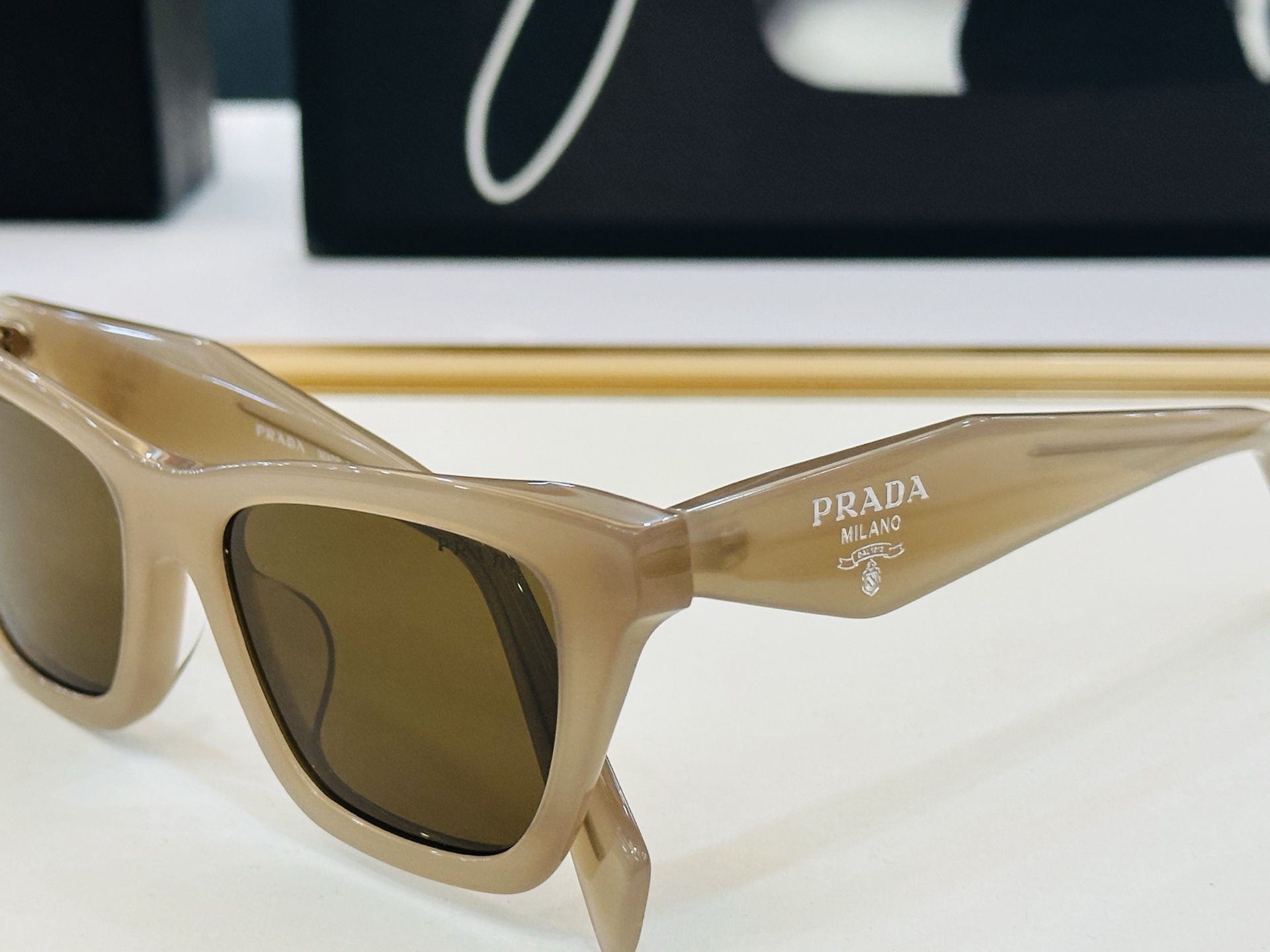 🔺PRAD*🔻普家 SPR C07S Size：51口18-145 眼镜系列堪称精湛制作 👍J太阳镜