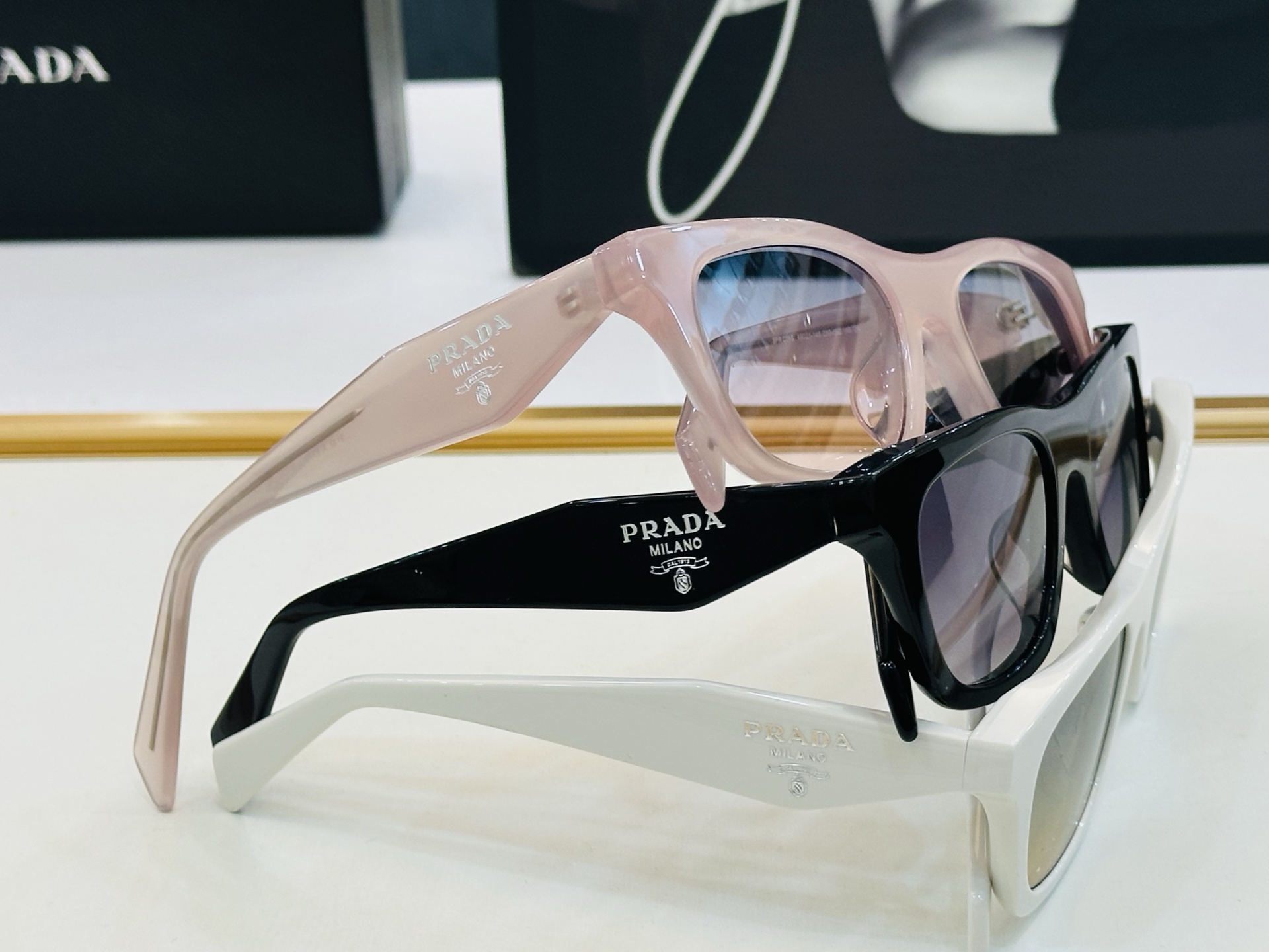 🔺PRAD*🔻普家 SPR C06S S Size：49口21-145 眼镜系列堪称精湛制作 👍J太阳镜