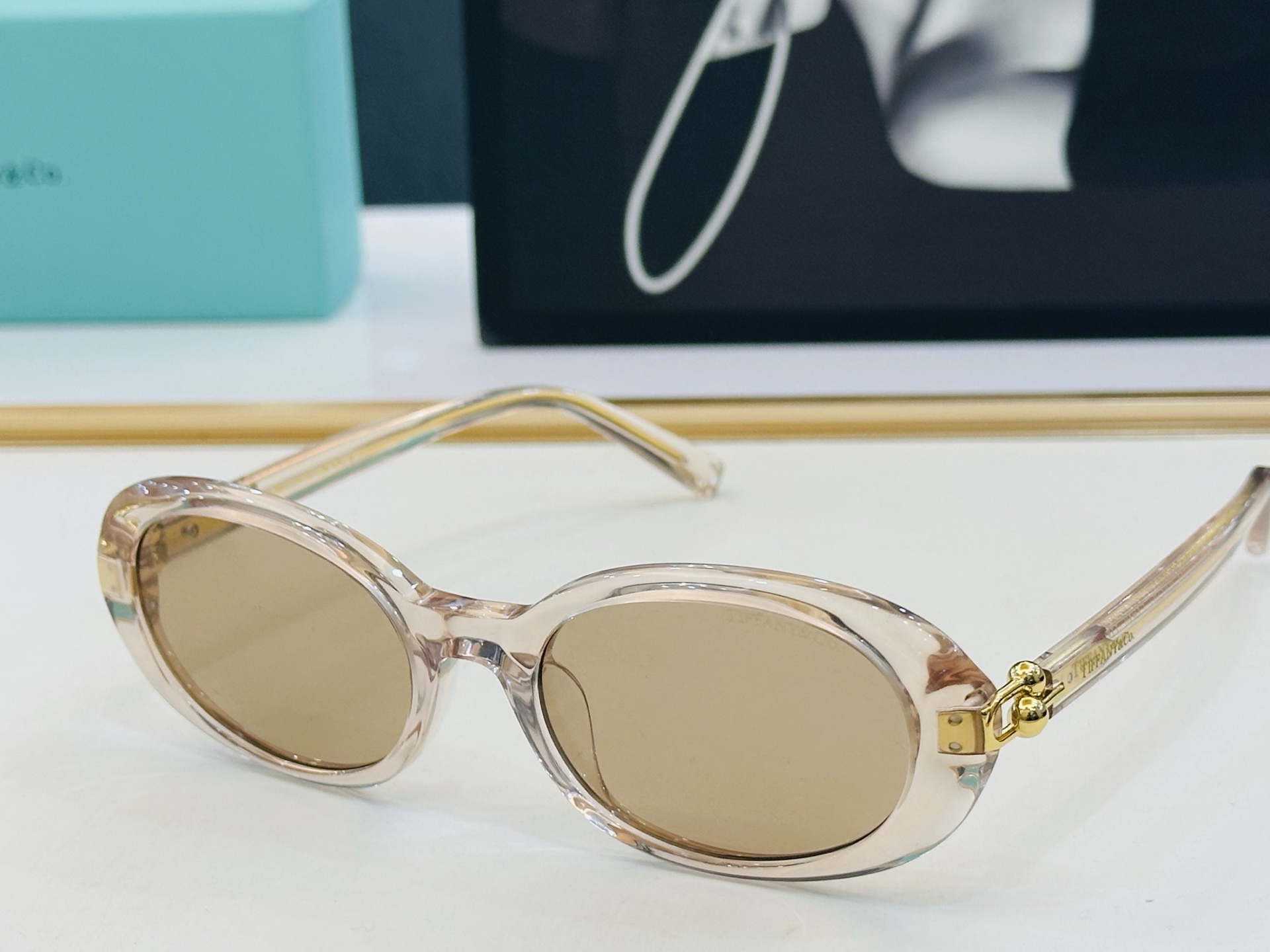 蒂芙家 Tiffany & CO. TF4242 Size：54口19-140 时尚太阳镜架 👍1S 多