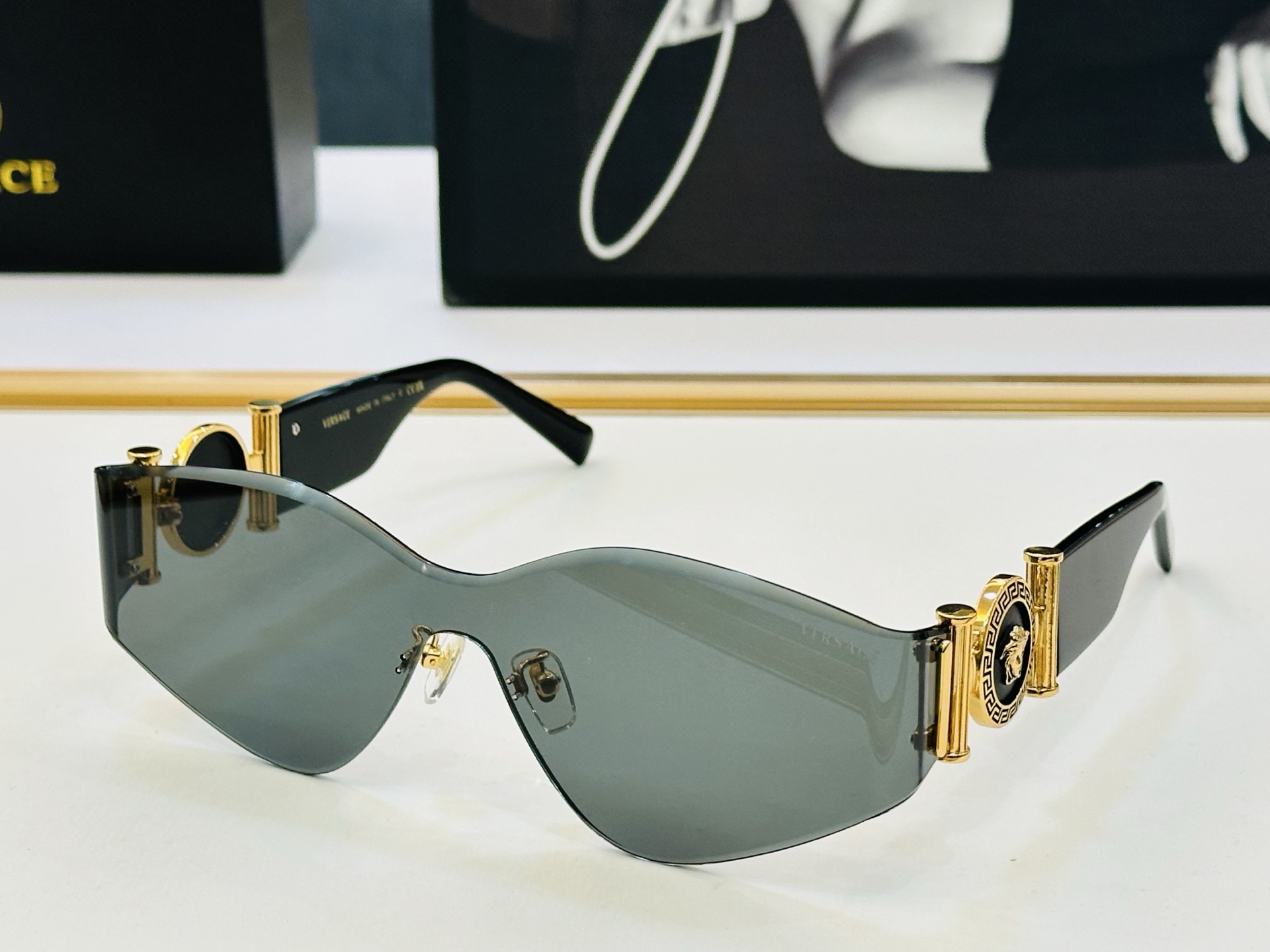 🎉🎉范思家 VERSACE✨✨✨MODEL：VE6824 ✨✨✨SIZE：151口0-138 ✨XL有范