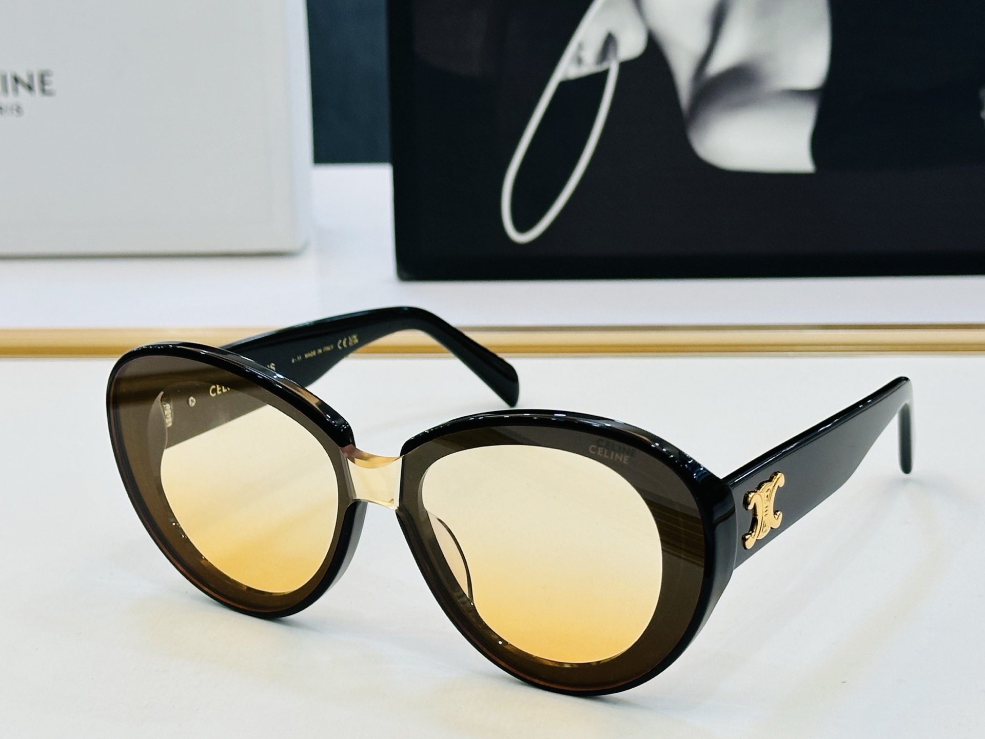 【CELINE】赛琳 CL1740LU Size：53口19-145 一直热销的款式 欧美风 光泽度好 