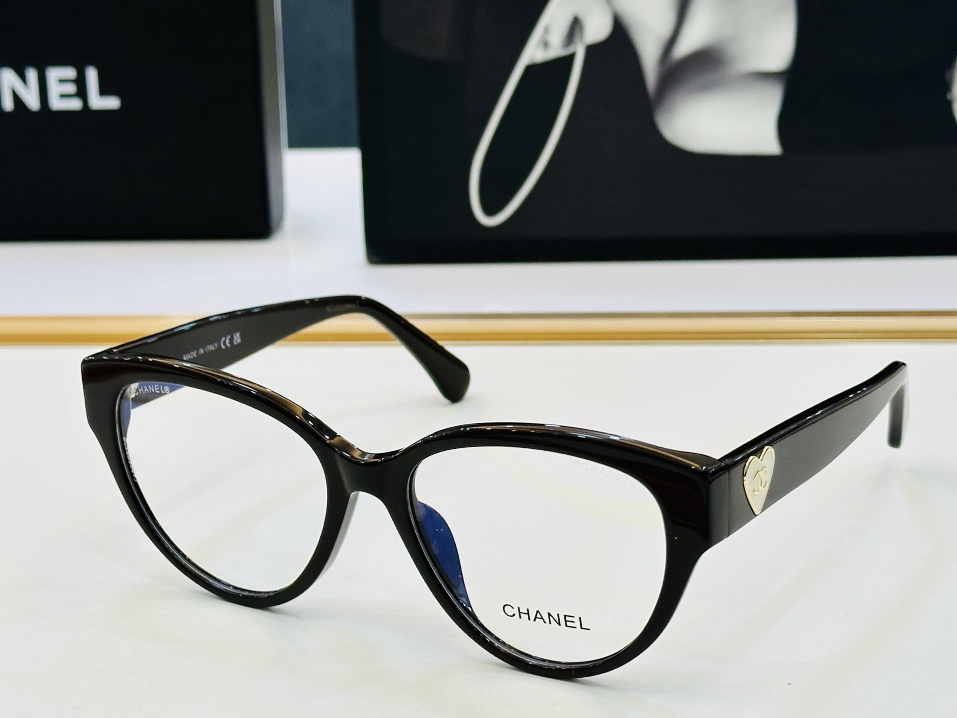 【CHANE*/香家】MODEL:CH5477 Size：56口19-140 独特设计 B适合各种脸型💋