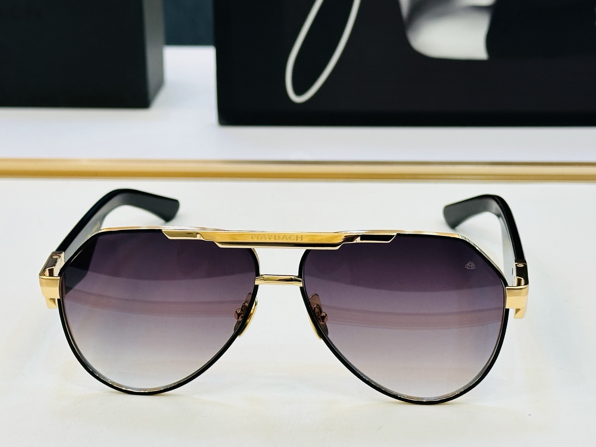 高品质 迈巴赫 🎉🎉做工精美💕💕MAYBAC*H Z63 Size：62口14-145 质感十足👍CC高