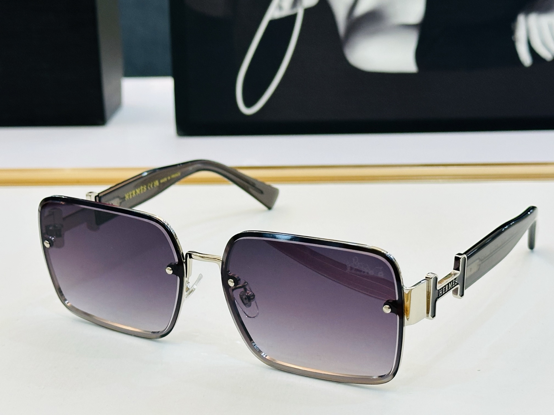 爱马仕 网红款 9715 Size：62口16-143 👏🎉超级经典 高品质墨镜🎈色][色] 倍戴豪无压