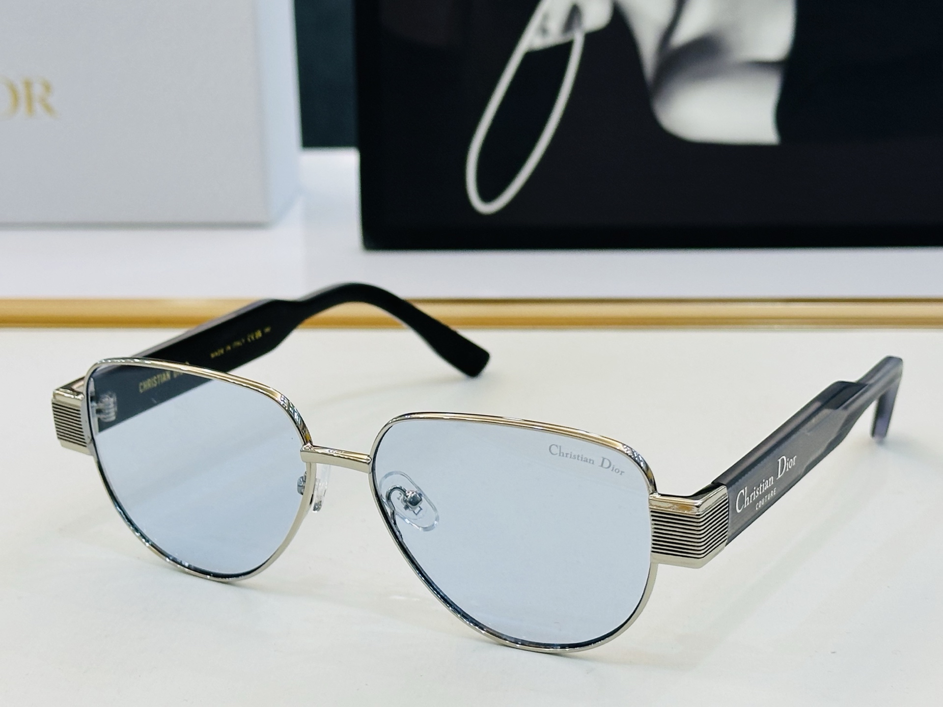 🔻🔻🔻DIO* 迪家 55UCR Size：57口14-145 春夏款墨镜 😎🔆🔥🔥搭配镜腿精致 X官网