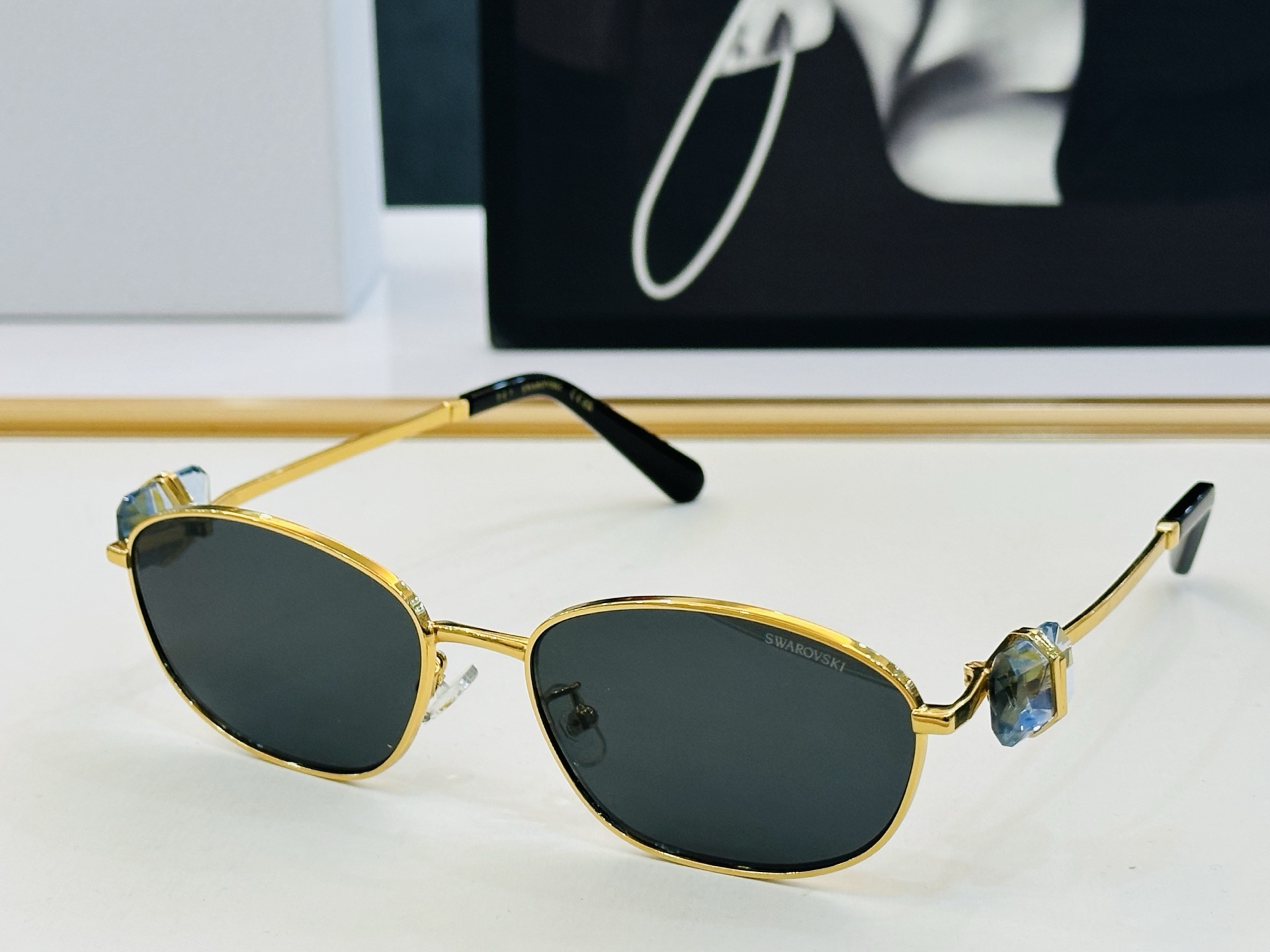 🎀施华洛世奇 SK7010 Size：59口18-138 原单品质 💝 X品质突显气质🎀 🎉太阳镜