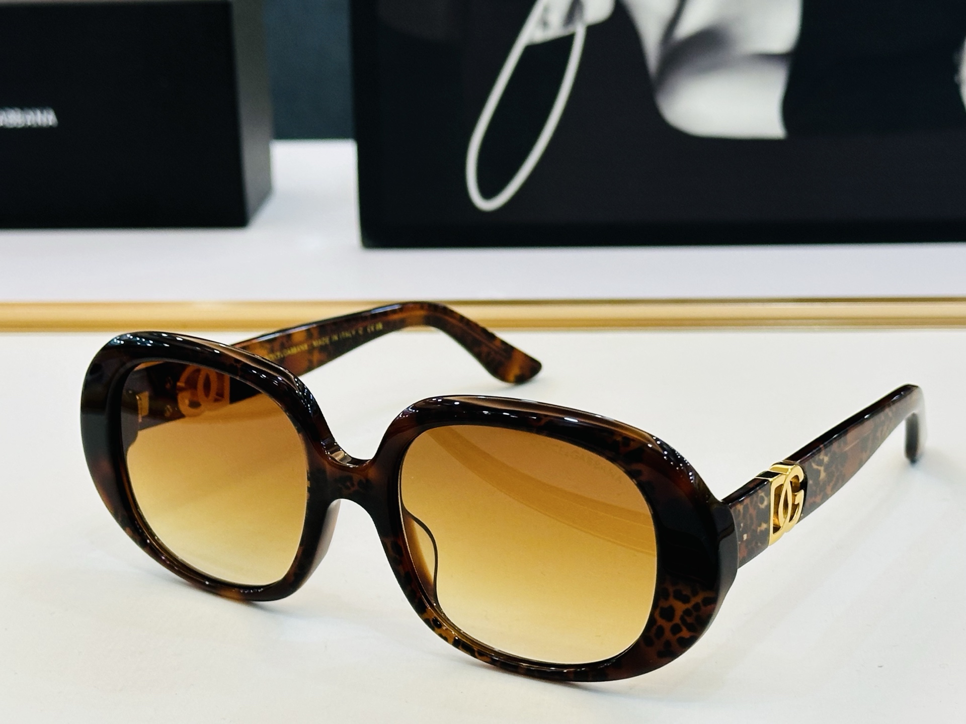 🆕 官网款 🔺DOLCE&GABBAN*🔻DG4476 Size：54口19-143 新颖独特🔝🔝b美艳