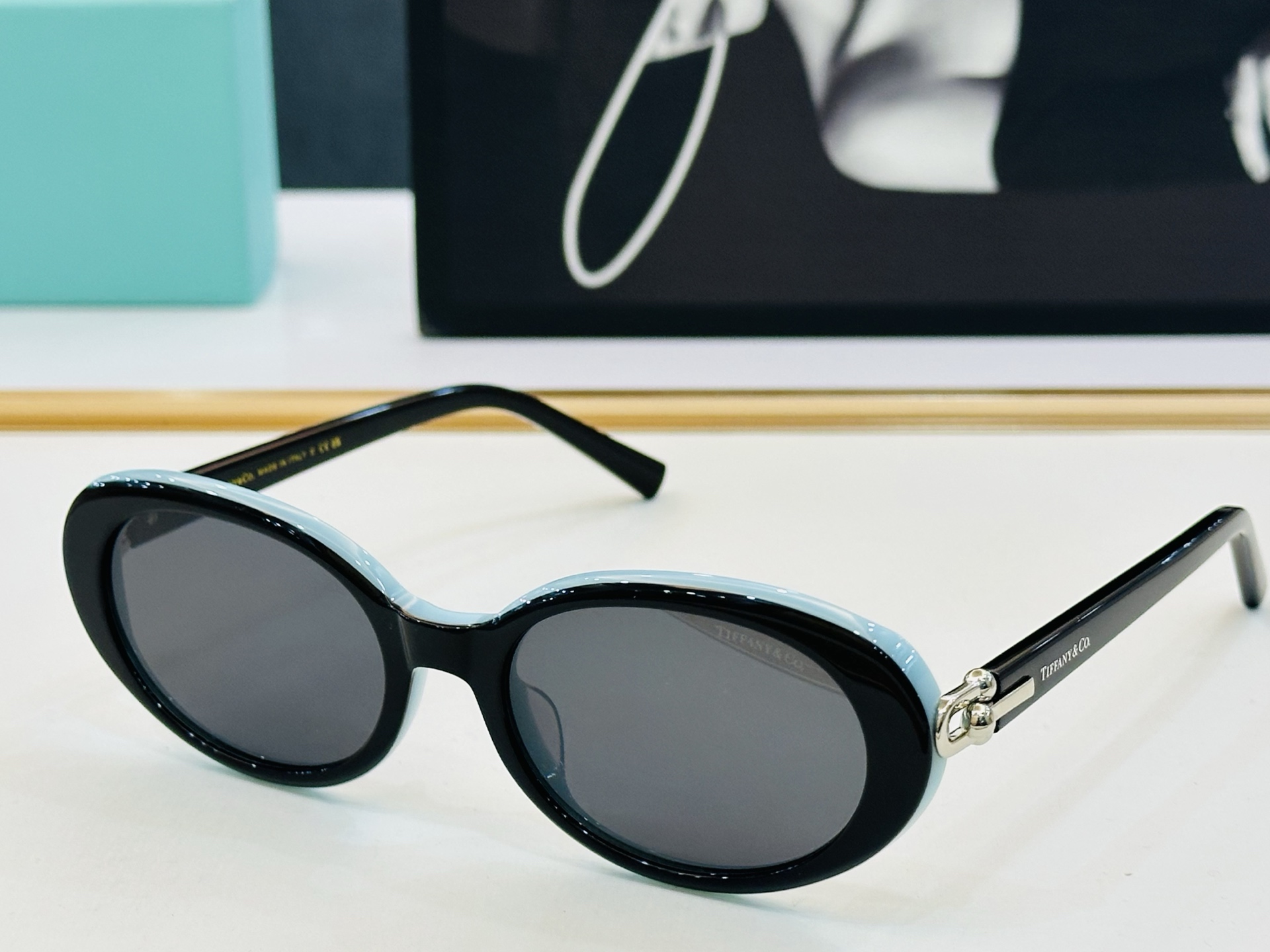 蒂芙家 Tiffany & CO. TF4242 Size：55口19-140 时尚太阳镜架 👍b多色可