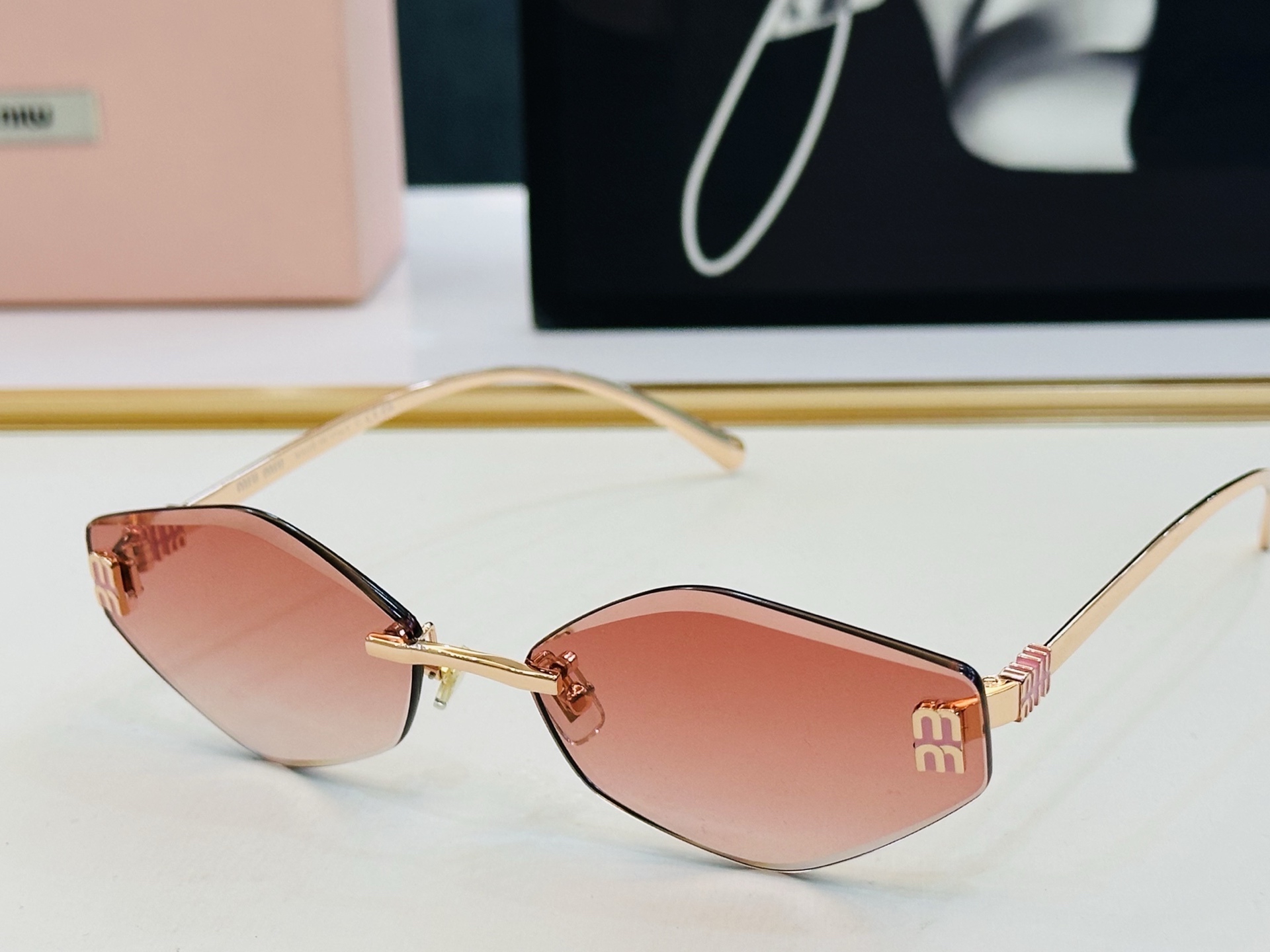 🆕 谬家 MU1897L Size：62口17-145 🌺🌺 [玫瑰][闪电] 时尚靓丽 得意][得意]