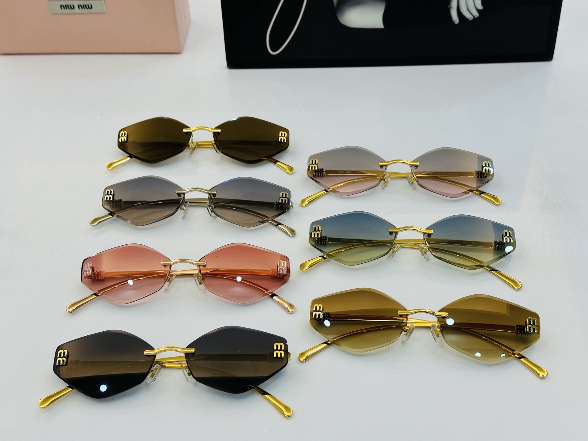 🆕 谬家 MU1897L Size：62口17-145 🌺🌺 [玫瑰][闪电] 时尚靓丽 得意][得意]