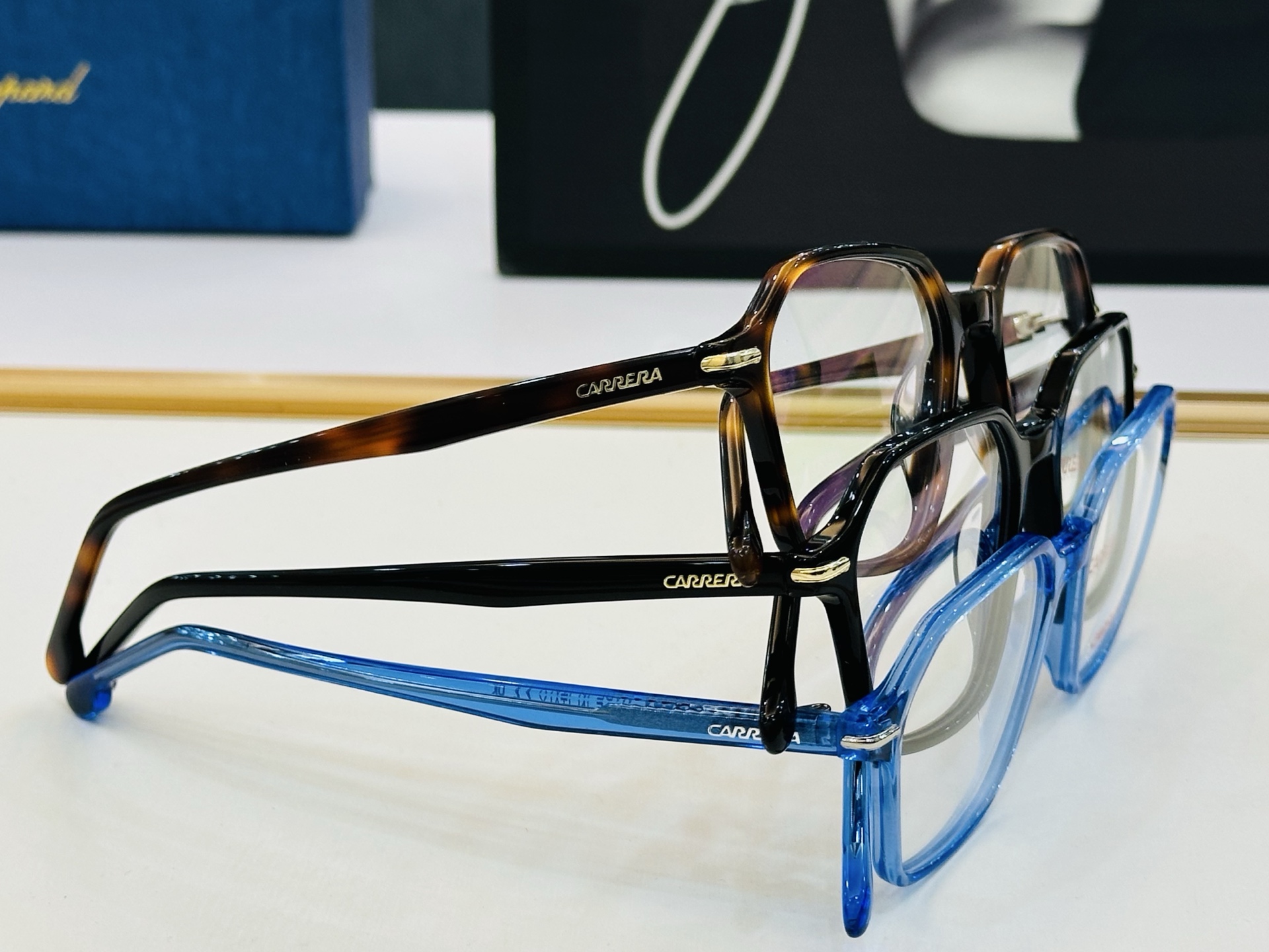 卡雷拉 CARRER* CA327 Size：52口18-145 🐲🐲超轻材质 🔥L 上脸超美 配光镜