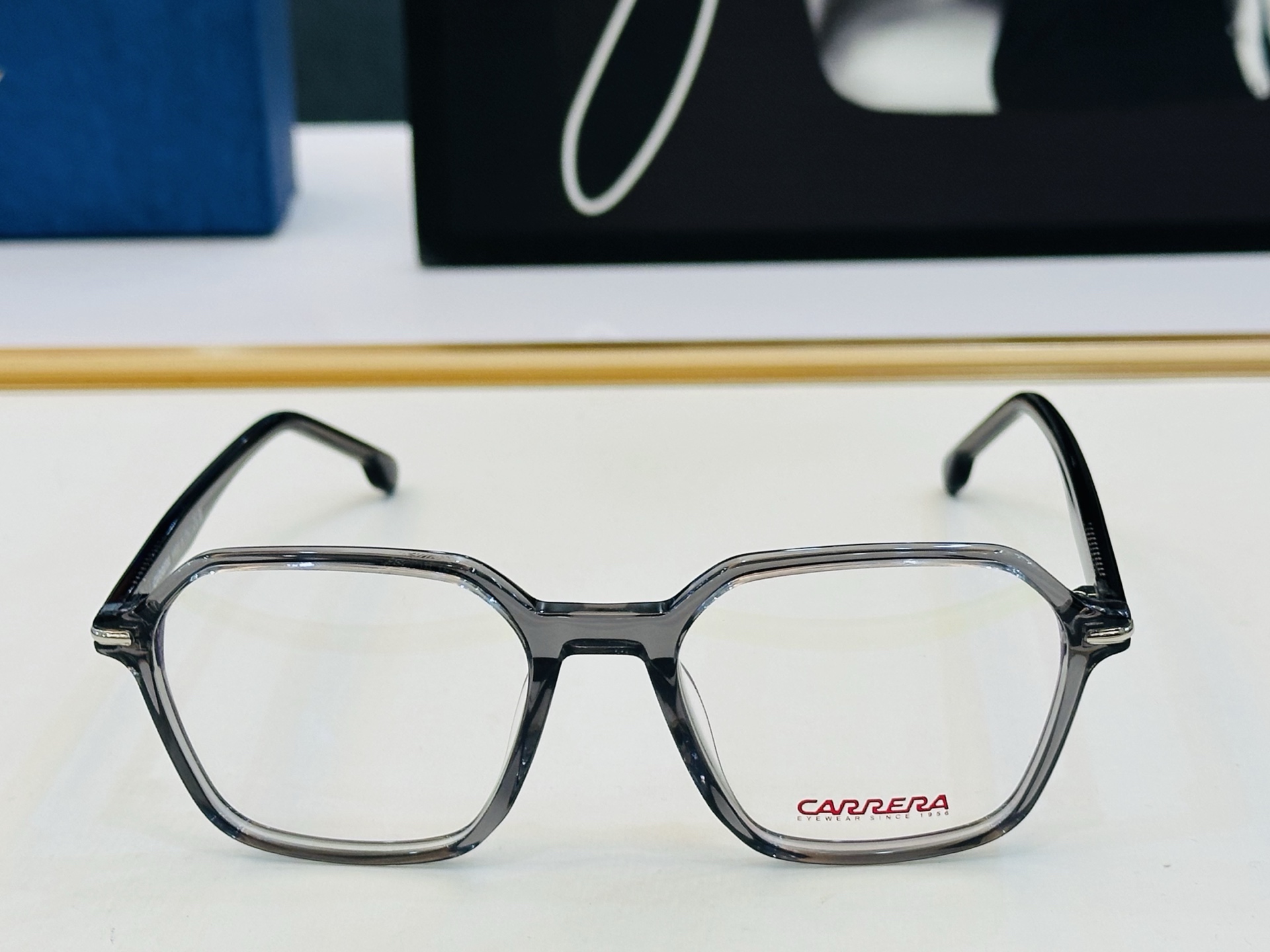 卡雷拉 CARRER* CA327 Size：52口18-145 🐲🐲超轻材质 🔥L 上脸超美 配光镜