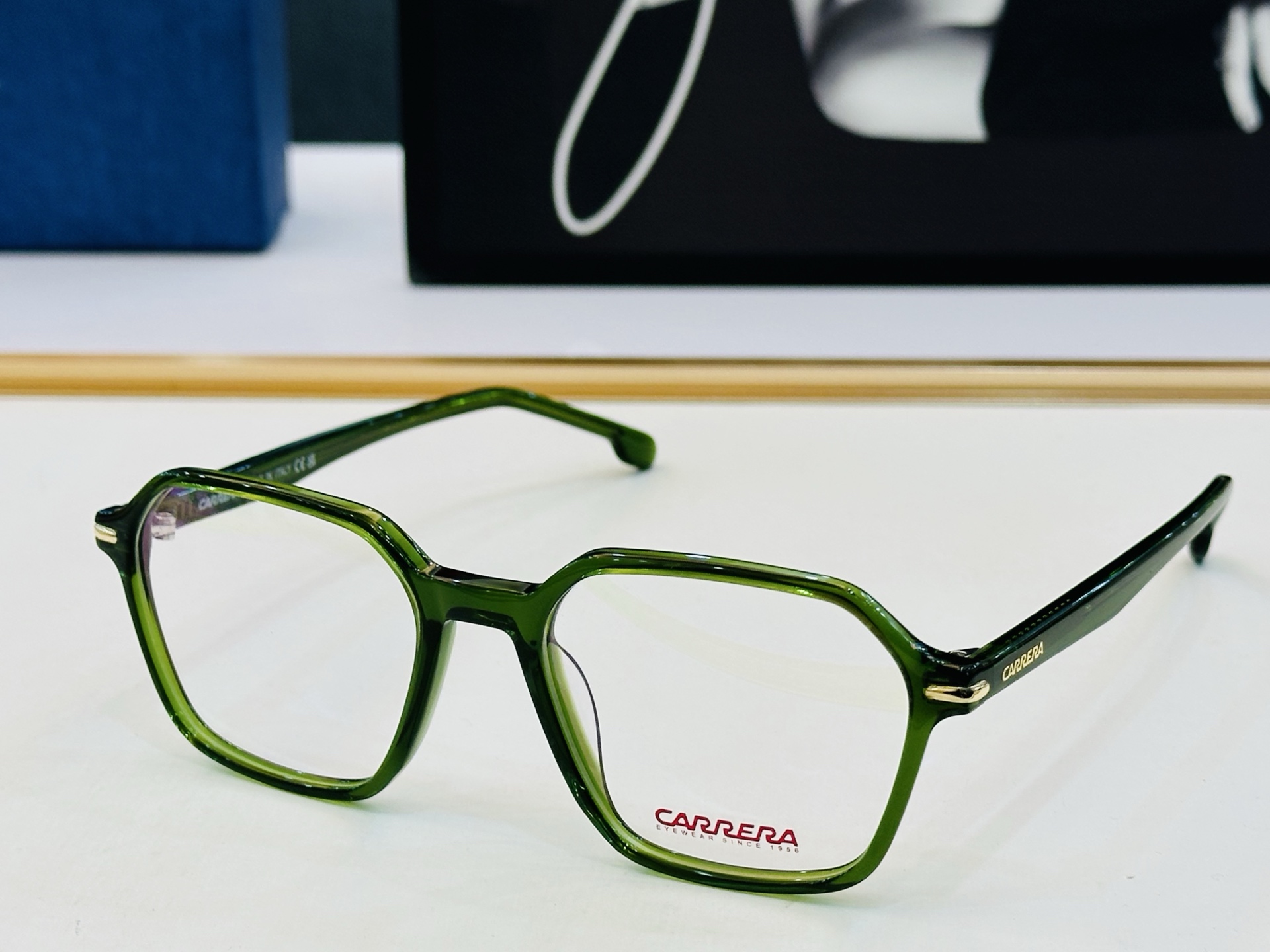 卡雷拉 CARRER* CA327 Size：52口18-145 🐲🐲超轻材质 🔥L 上脸超美 配光镜