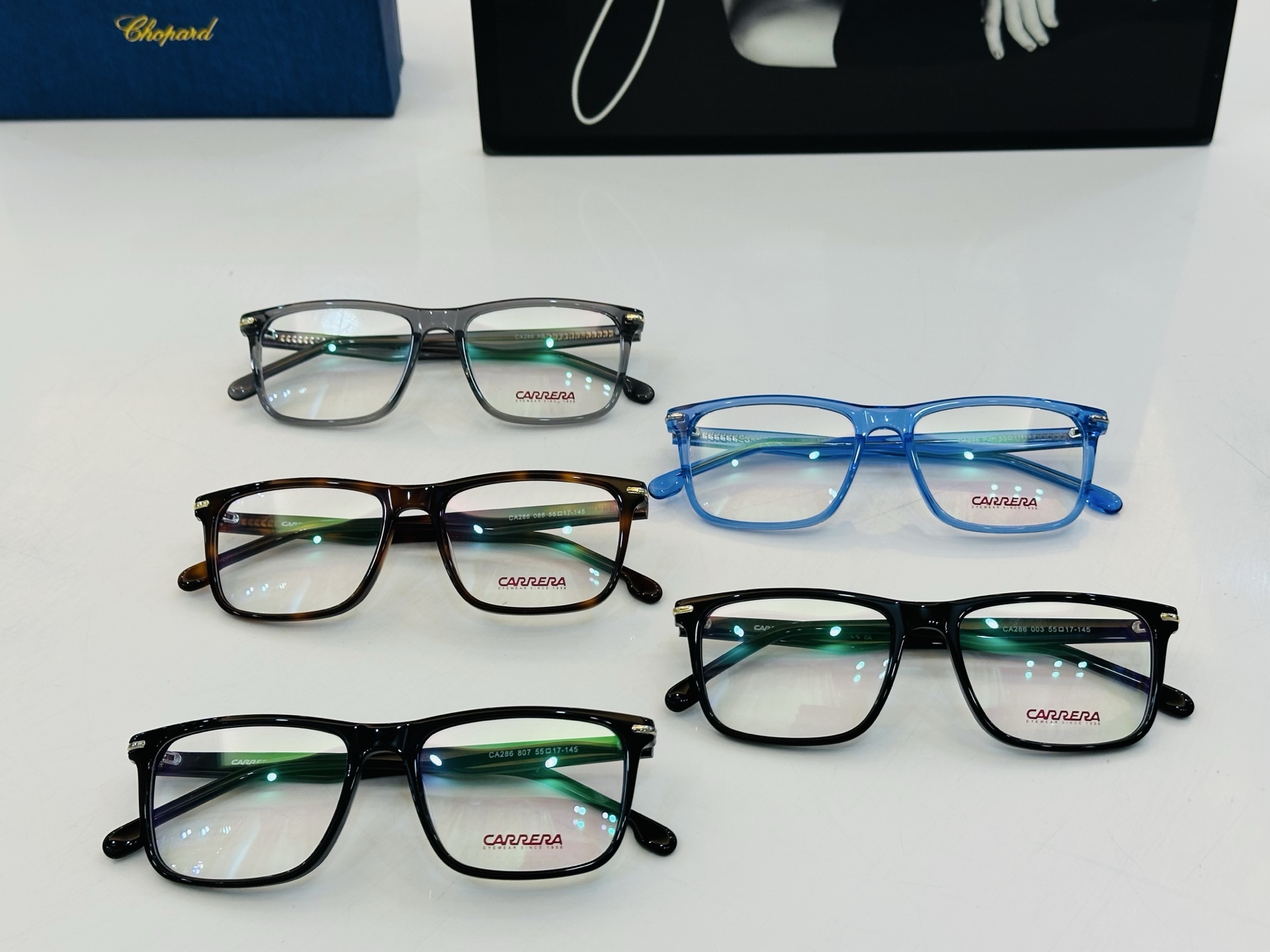 卡雷拉 CARRER* CA286 Size：55口17-145 🐲🐲超轻材质 🔥L 上脸超美 配光镜