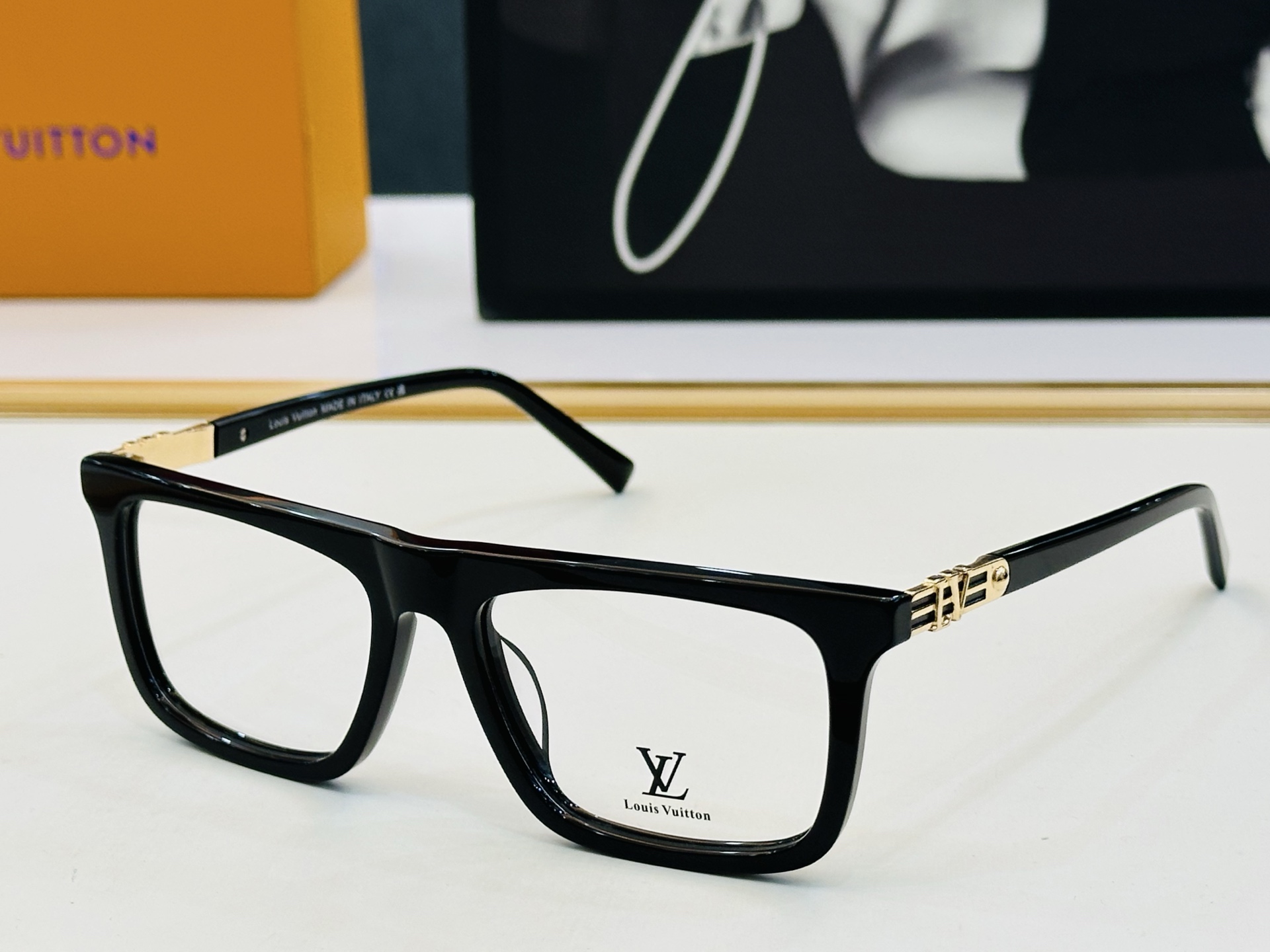 🎉🎉路易家 LV2080 🔻🔻Size：54口17-145 🔰经典再现 板材框 H配光架 配戴舒适 🆕