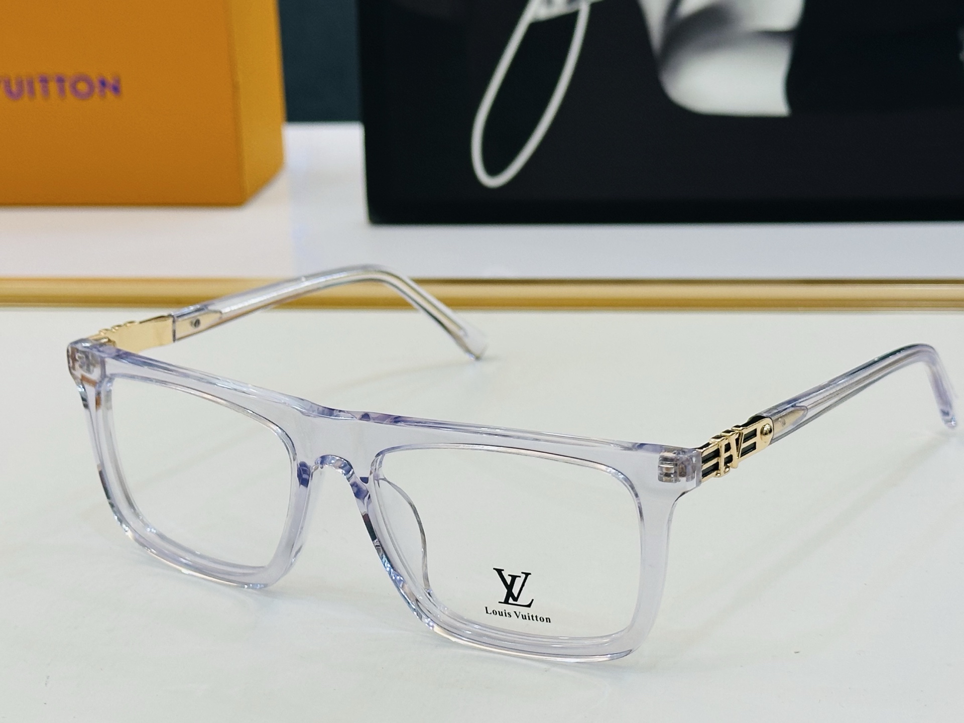 🎉🎉路易家 LV2080 🔻🔻Size：54口17-145 🔰经典再现 板材框 H配光架 配戴舒适 🆕