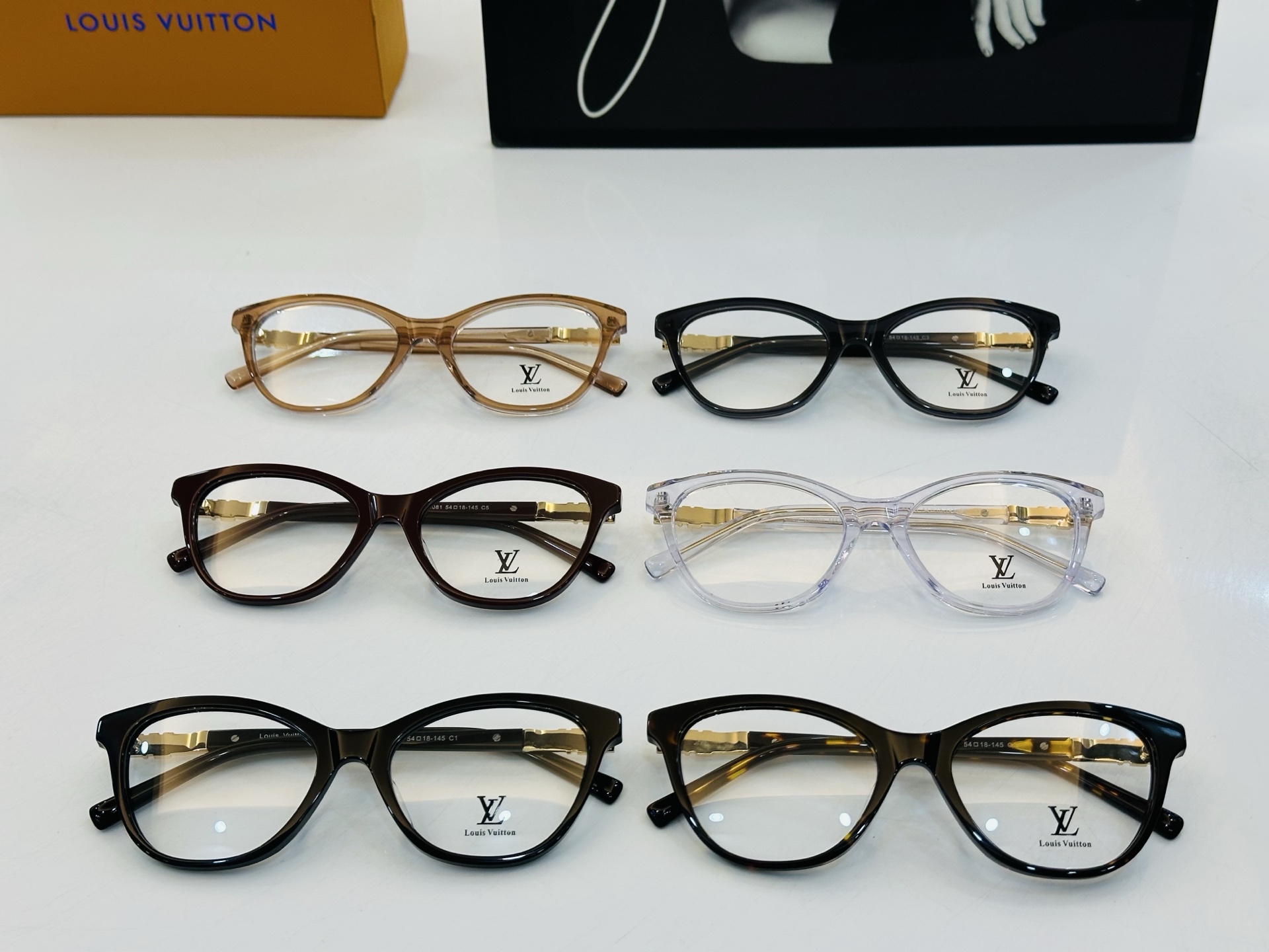 🎉🎉路易家 LV2081 🔻🔻Size：54口18-145 🔰经典再现 板材框 H配光架 配戴舒适 🆕