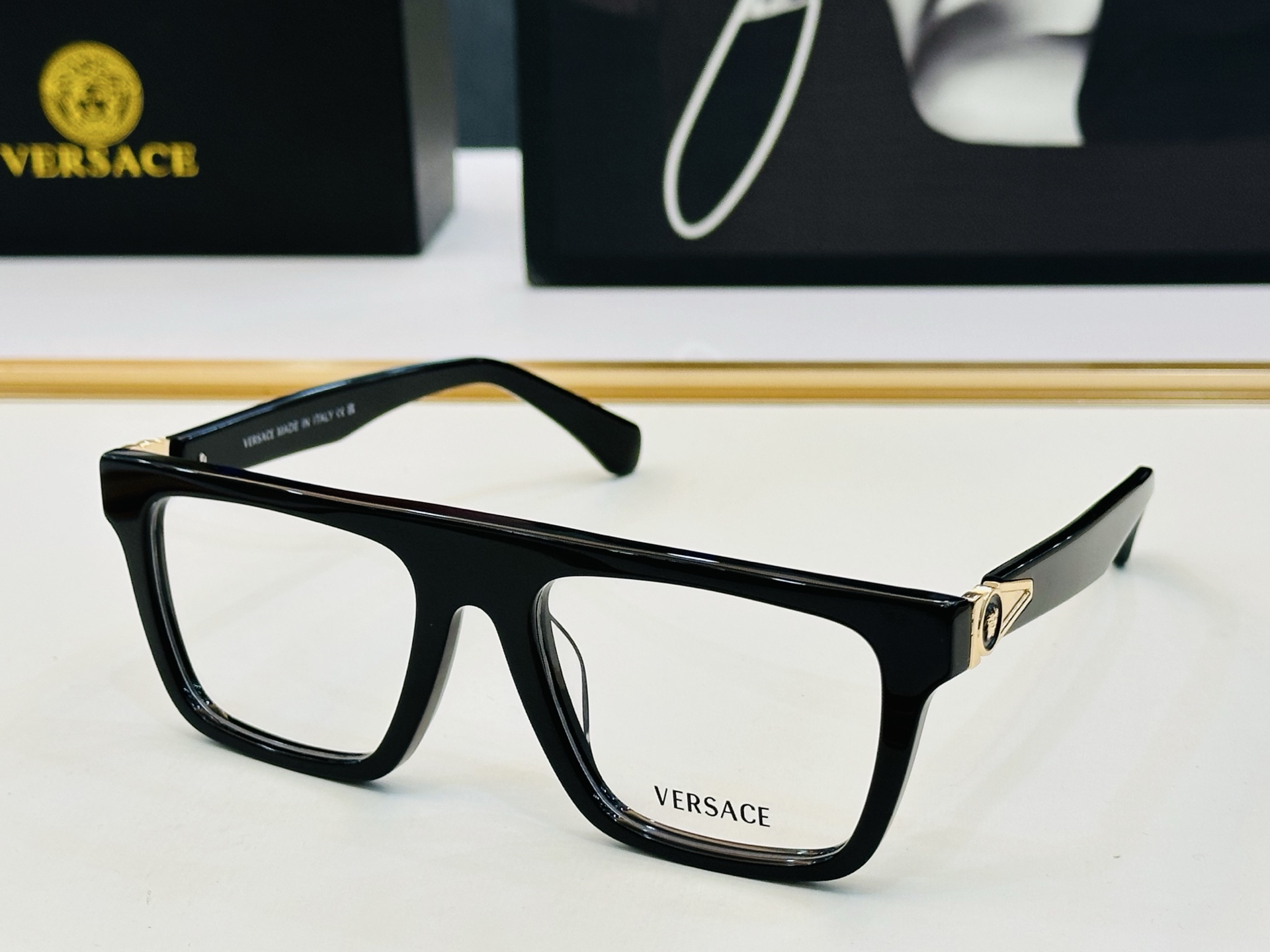 🎉🎉范思家 VERSACE✨✨✨MODEL：VE3376U Size：54口19-145 ✨H有范