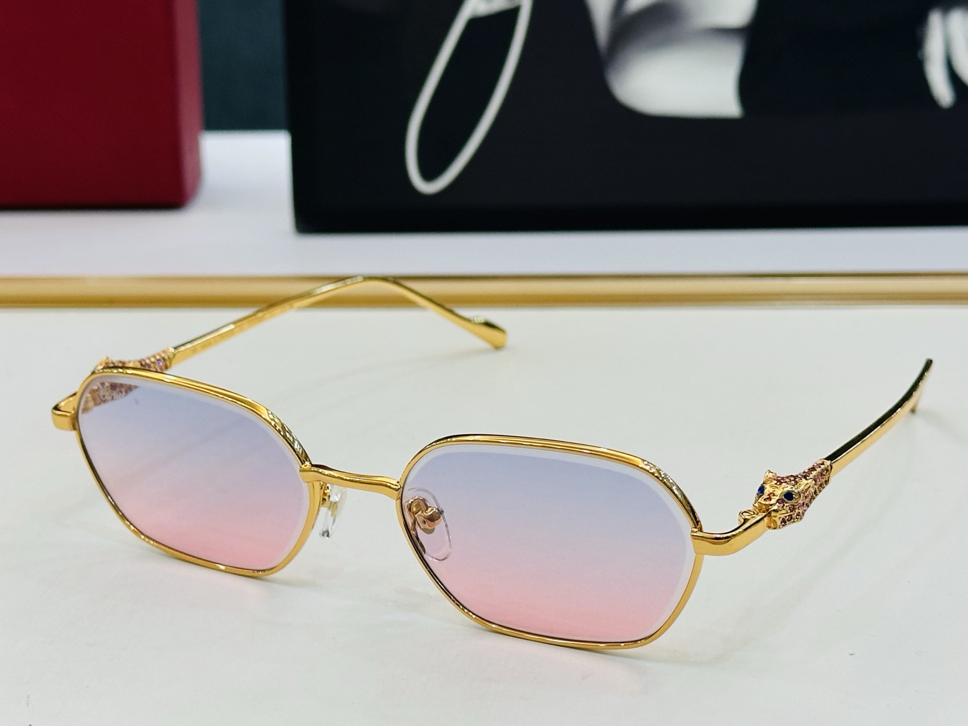 Cartie* 卡家 CT01848 太阳镜 Size：56口18-145 工艺精湛气质十足！bm男女同