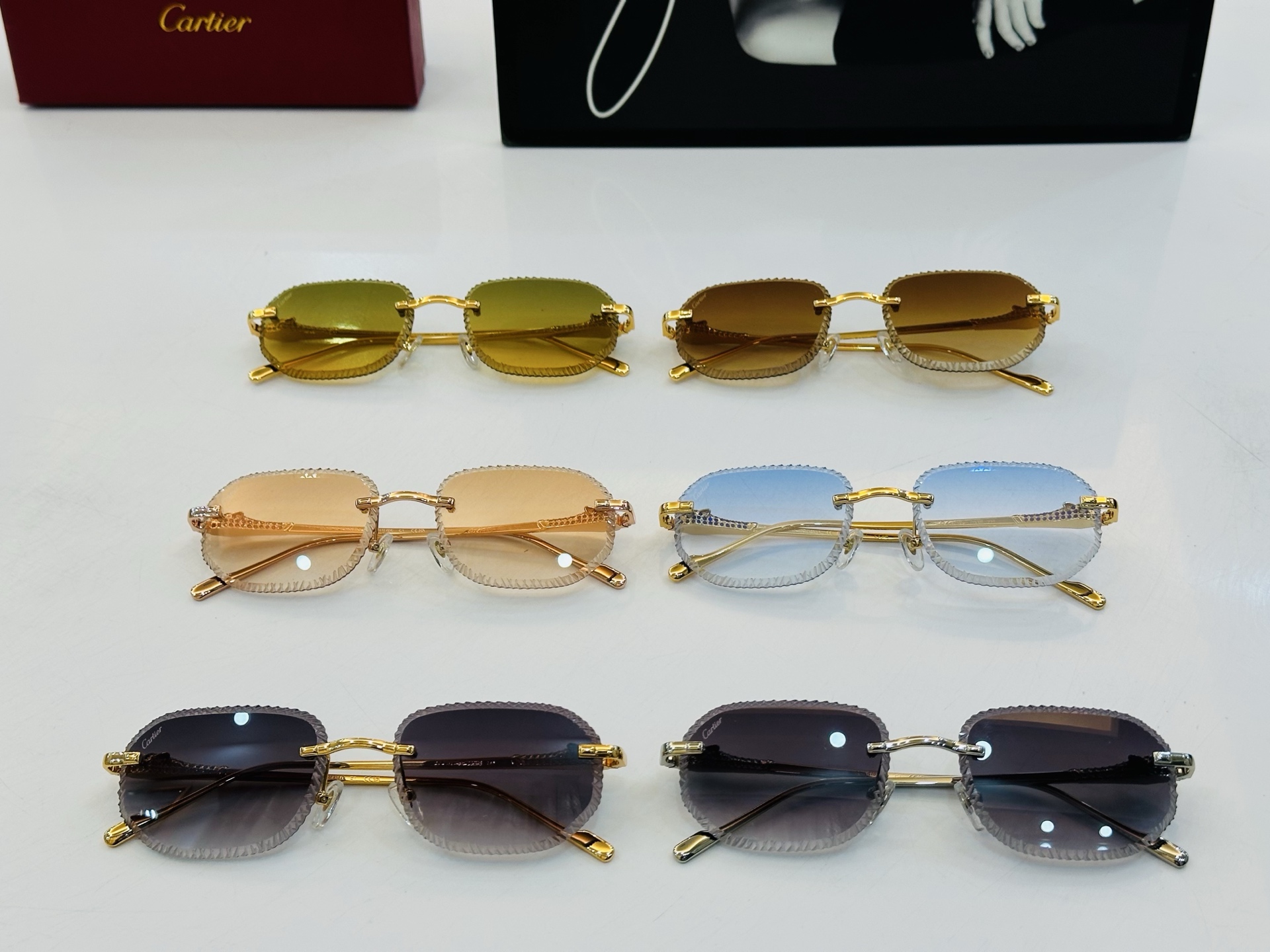 Cartie* 卡家 CT01845 太阳镜 Size：57口18-145 工艺精湛气质十足！bm男女同