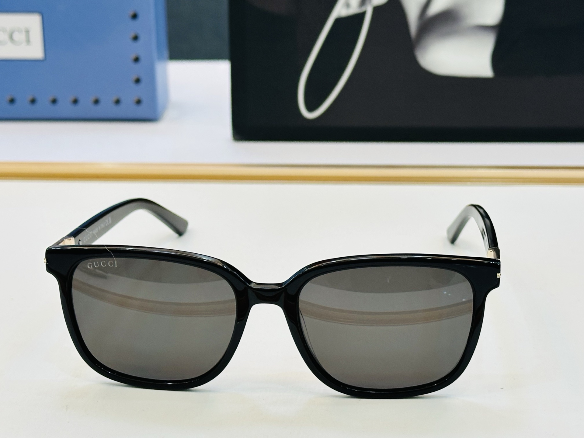 GUCC* 古家 GG1505S 🐝🐝系列 Size：58口18-145 🍁🍁 L超绝品质 。