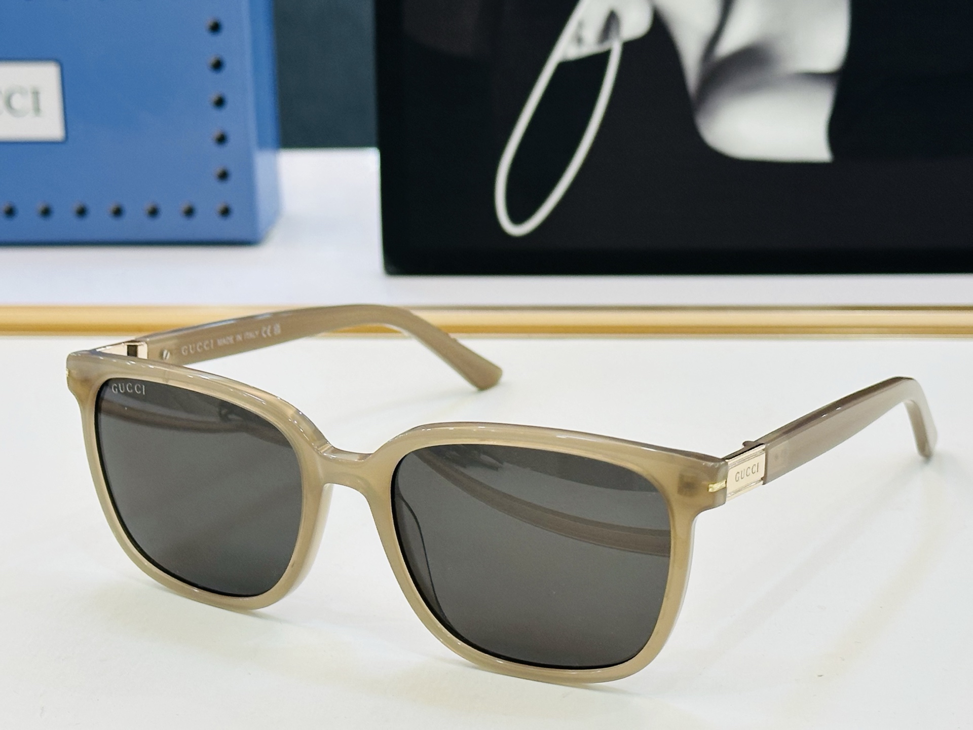 GUCC* 古家 GG1505S 🐝🐝系列 Size：58口18-145 🍁🍁 L超绝品质 。