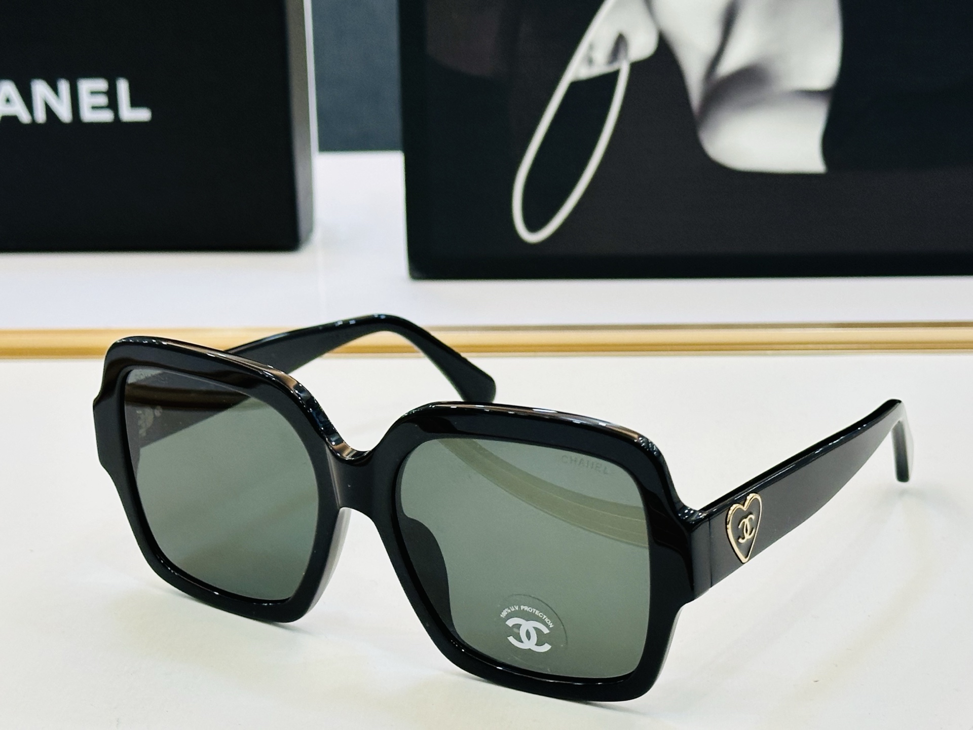 【CHANE*/香家】MODEL:CH5479 Size：56口18-140 独特设计 B适合各种脸型💋