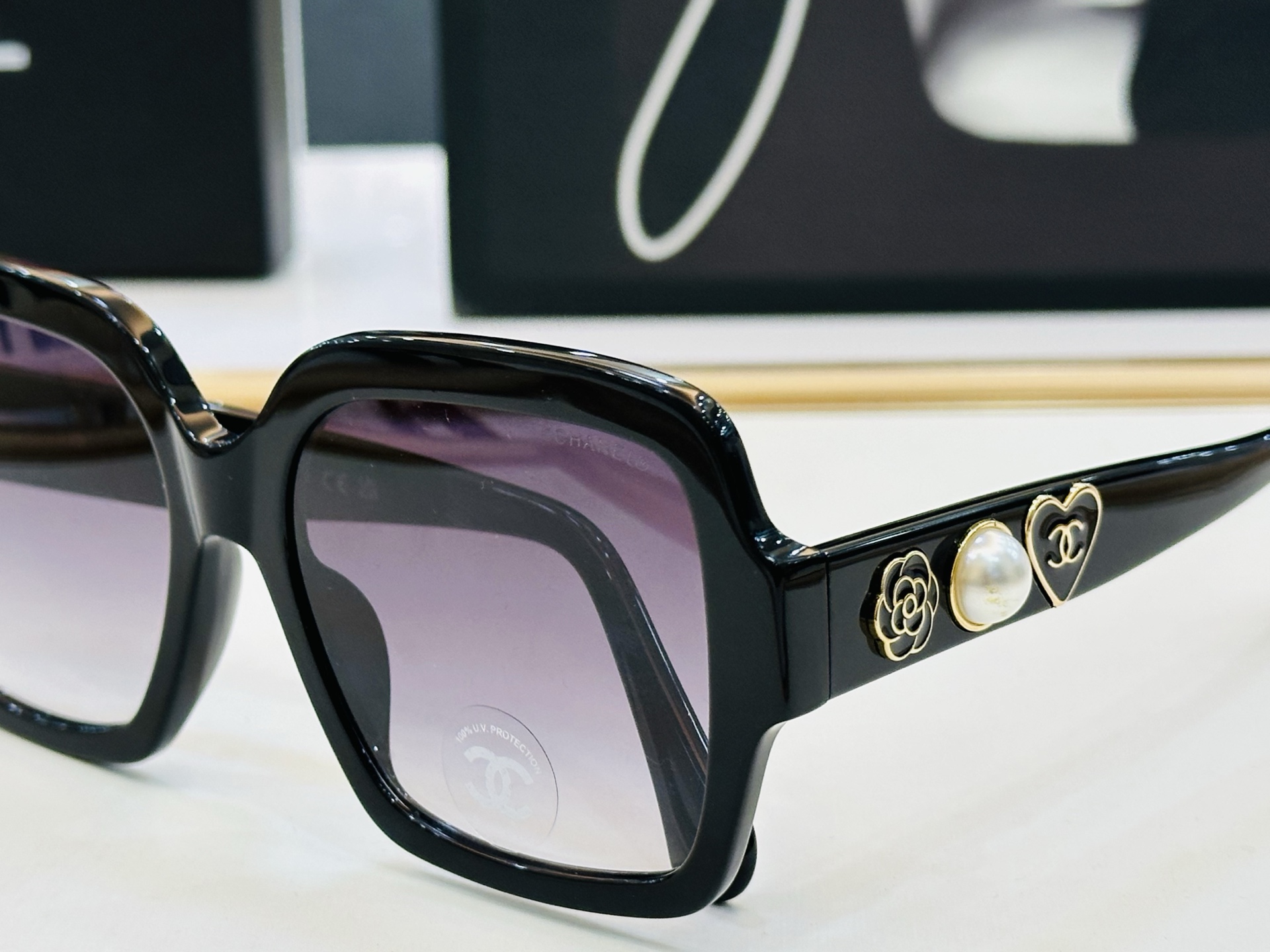 【CHANE*/香家】MODEL:CH5479 Size：56口18-140 独特设计 B适合各种脸型💋