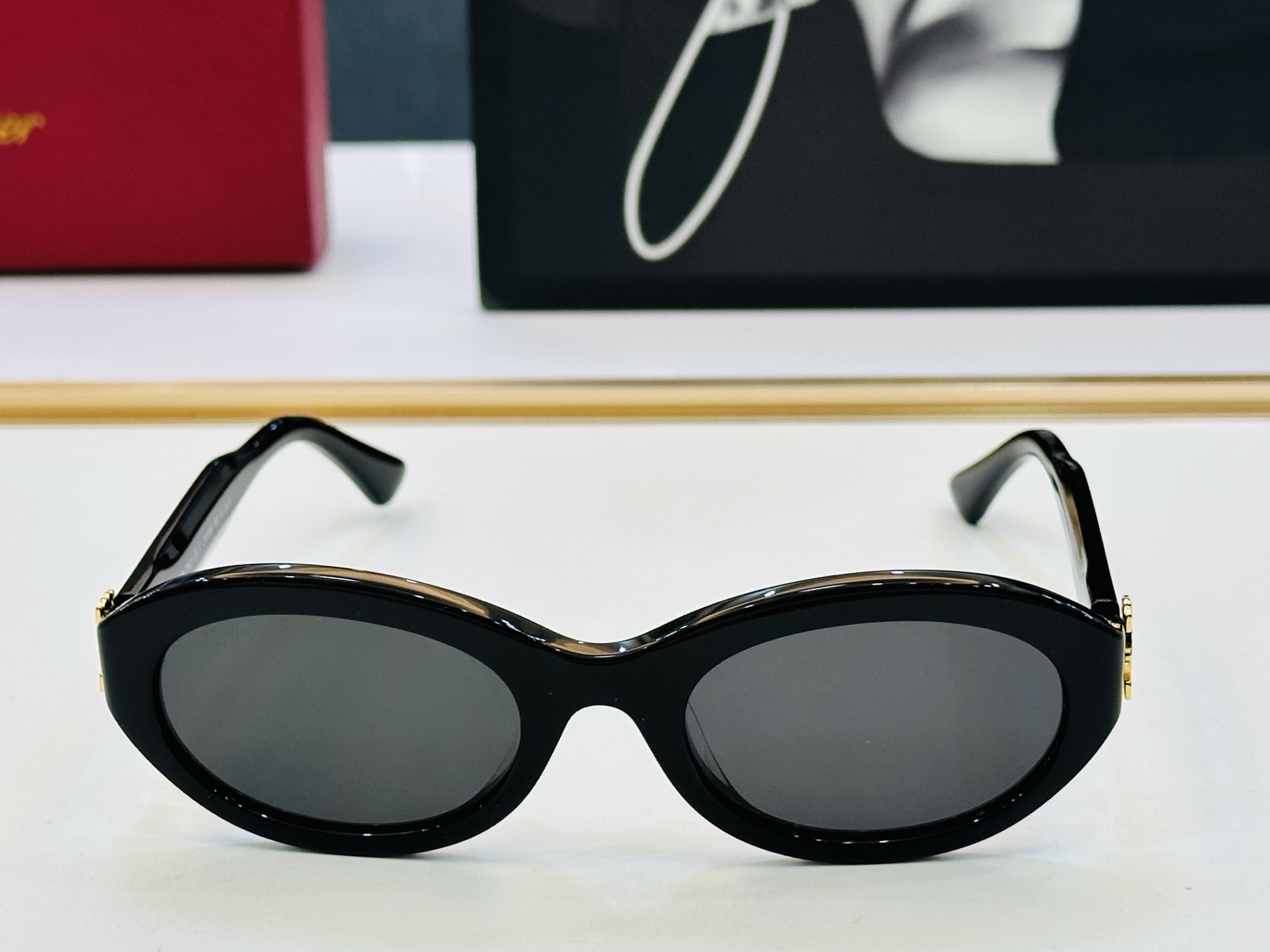 Cartie* 卡家 CT0588 太阳镜 Size：55口19-145 工艺精湛气质十足！1S 男女同