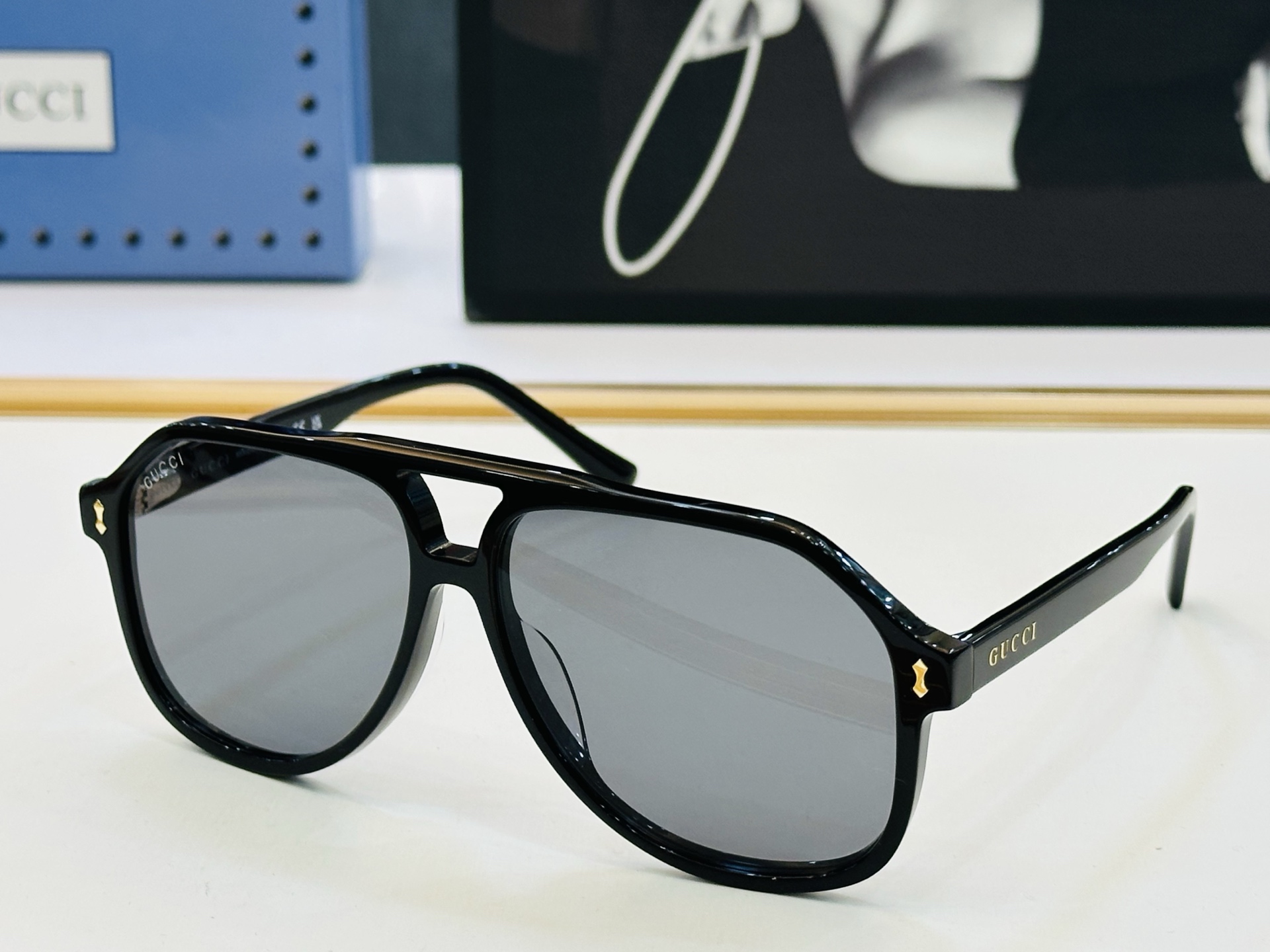 🔺GUCC*🔻 古家GG1042S Size：58口14-145 女士款 原版墨镜搭配镜框🔝🔝时尚靓丽 
